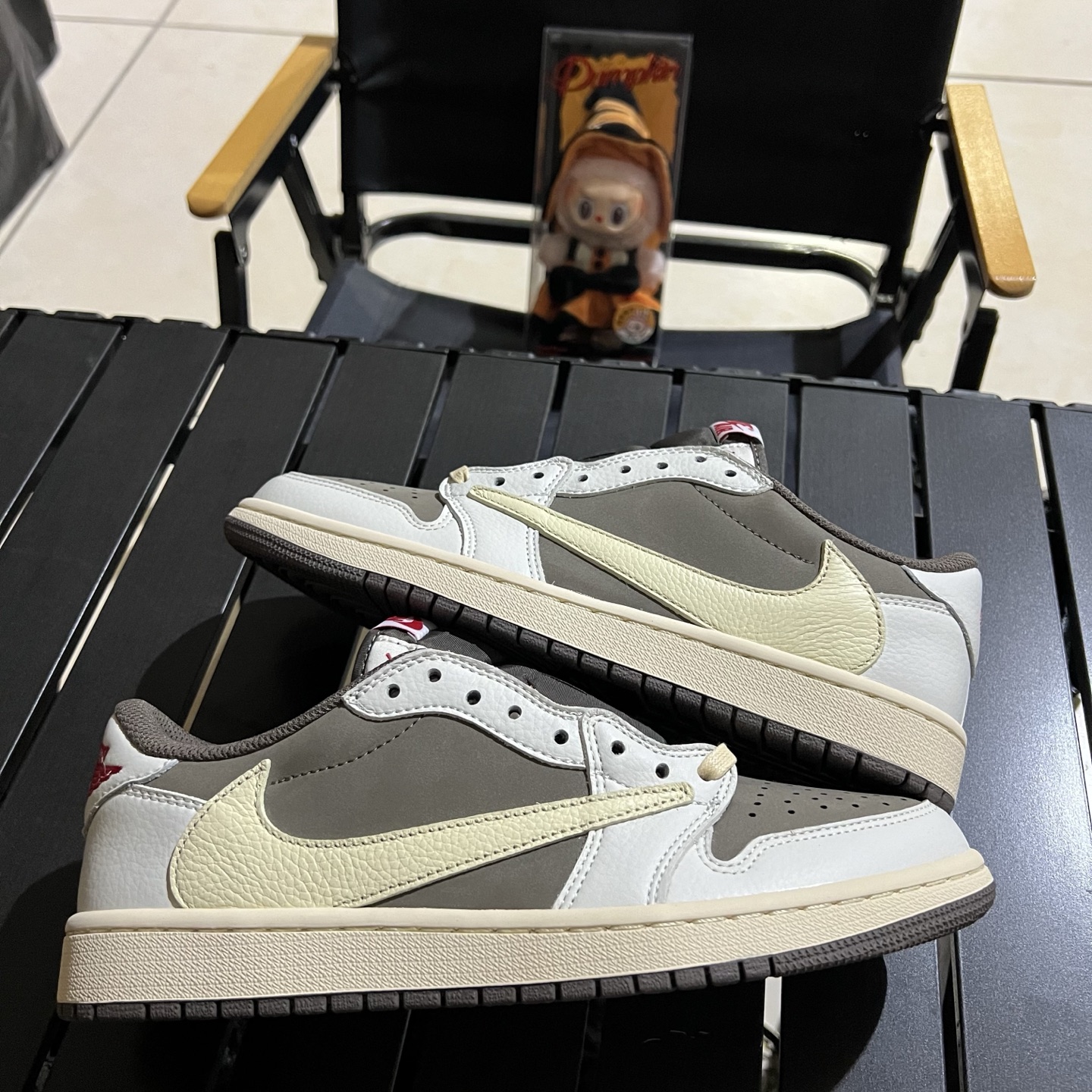  劲爆福利 帮友清直接底价梭哈 鬼佬订单
Travis Scott x Air Jordan 1 Rev