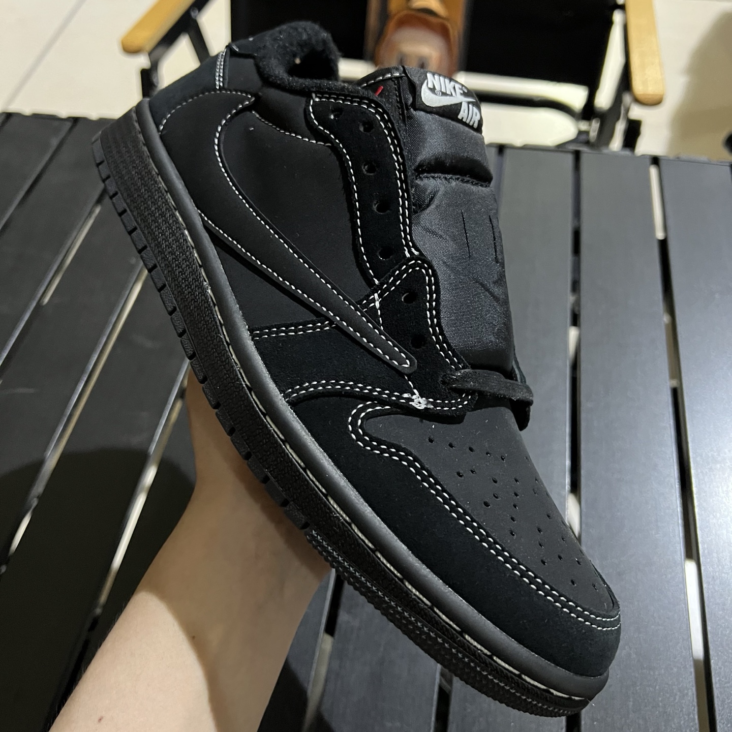  劲爆福利  帮友清直接底价梭哈 鬼佬订单 
Travis Scott x Air Jordan 1 L