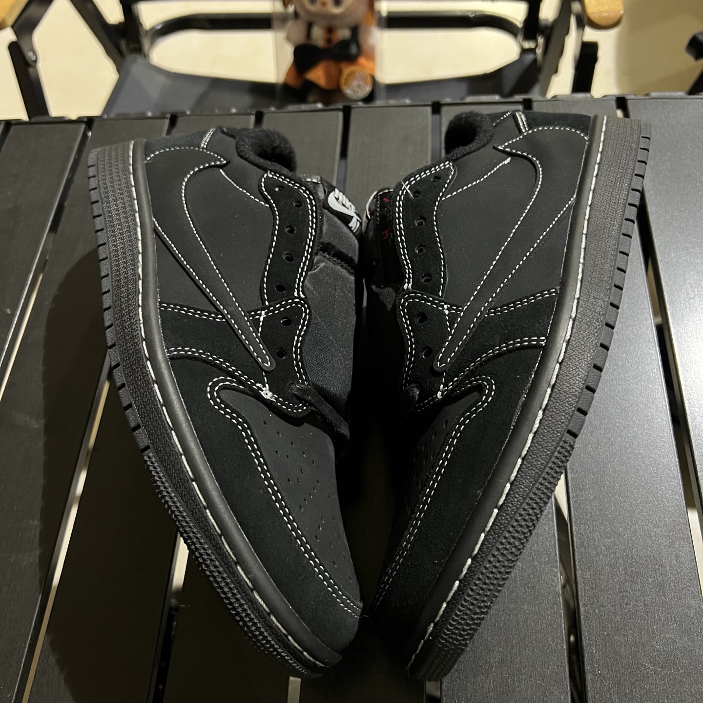  劲爆福利  帮友清直接底价梭哈 鬼佬订单 
Travis Scott x Air Jordan 1 L