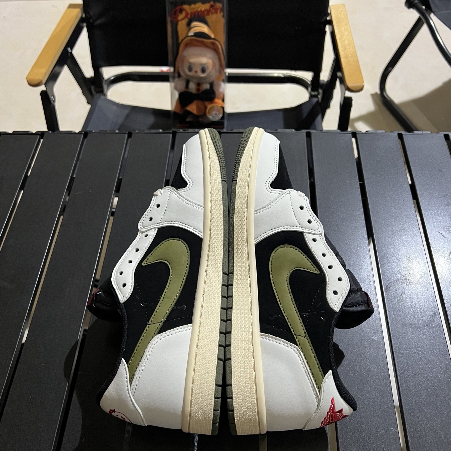
劲爆福利 帮友清直接底价梭哈 鬼佬订单 
Travis Scott x Air Jordan 1 Lo