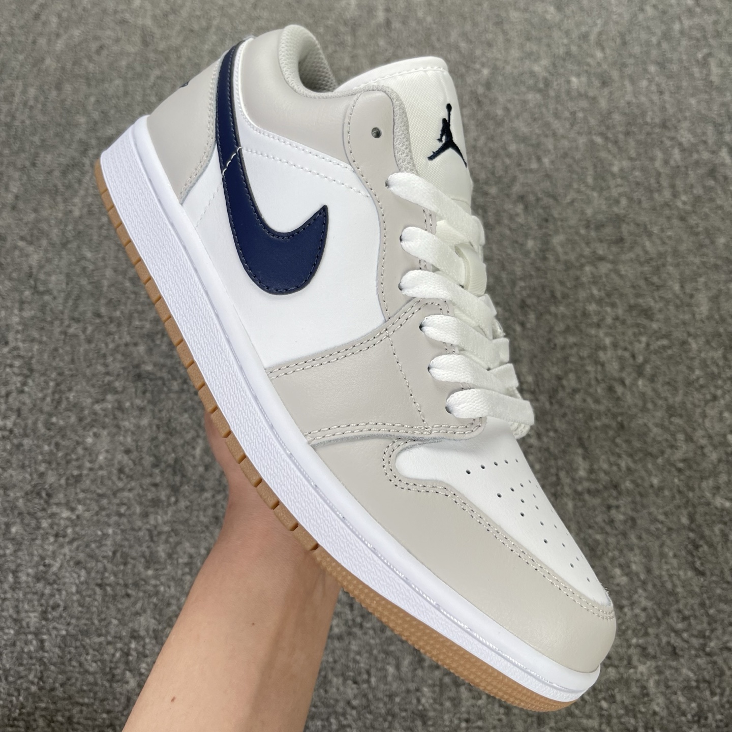  Air Jordan 1 Low 白灰色 货号：-146 市场第一梯队的品质 巅峰顶级过验的品质 打破