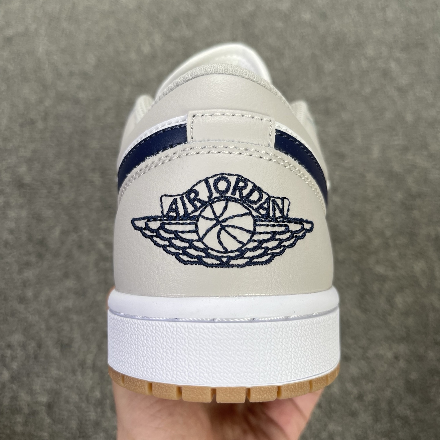  Air Jordan 1 Low 白灰色 货号：-146 市场第一梯队的品质 巅峰顶级过验的品质 打破