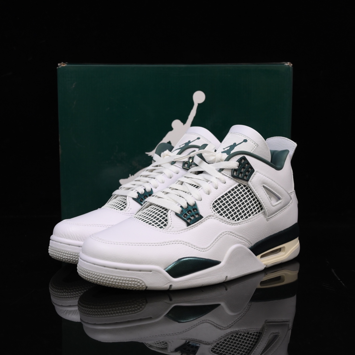 Y3 顶级福利🔻特价 Air Jordan 4 金属绿配色实拍图🔻工厂回馈客户 一些不补配色全部清仓甩卖