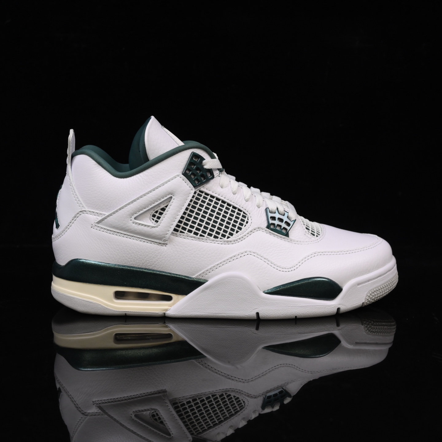 Y3 顶级福利🔻特价 Air Jordan 4 金属绿配色实拍图🔻工厂回馈客户 一些不补配色全部清仓甩卖
