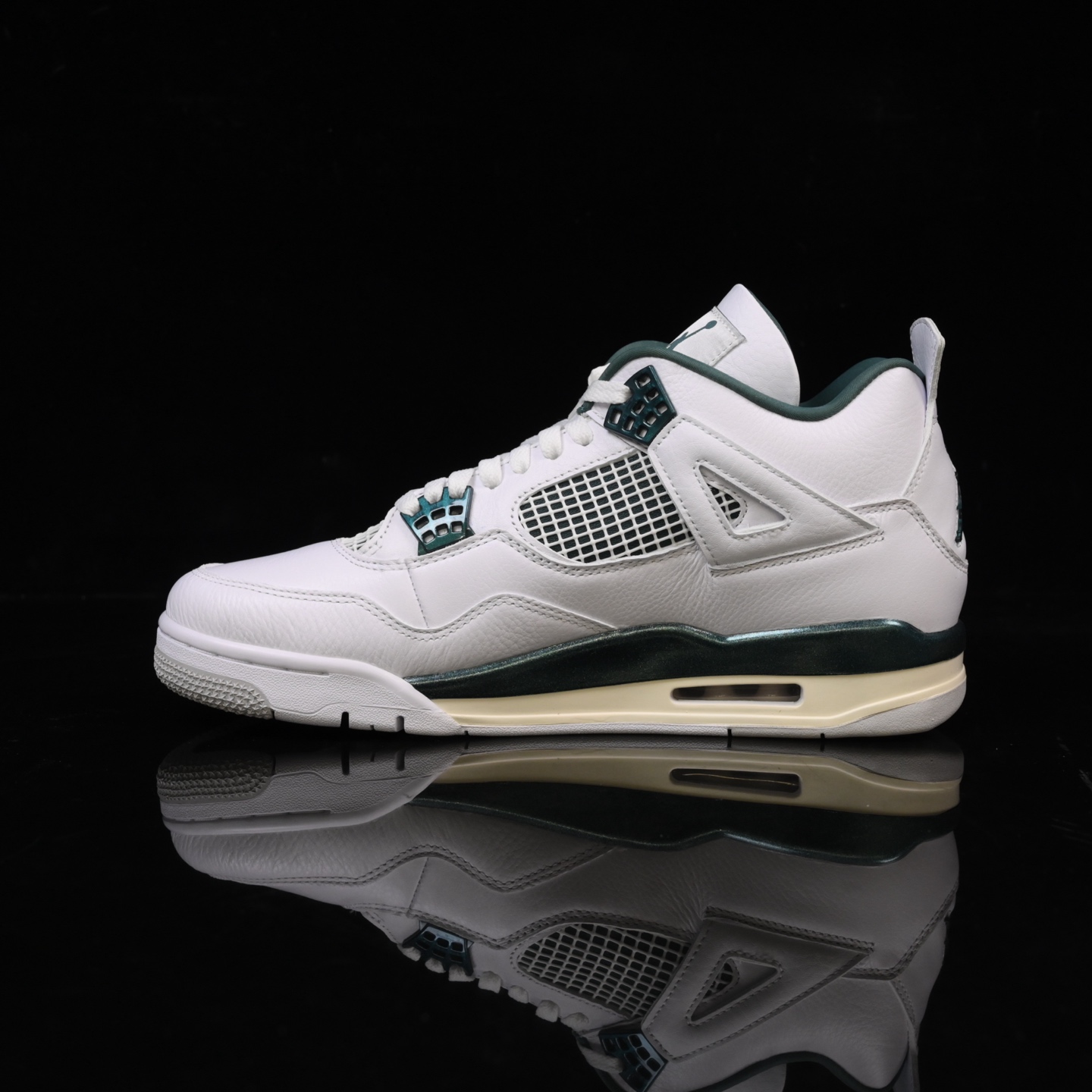 Y3 顶级福利🔻特价 Air Jordan 4 金属绿配色实拍图🔻工厂回馈客户 一些不补配色全部清仓甩卖
