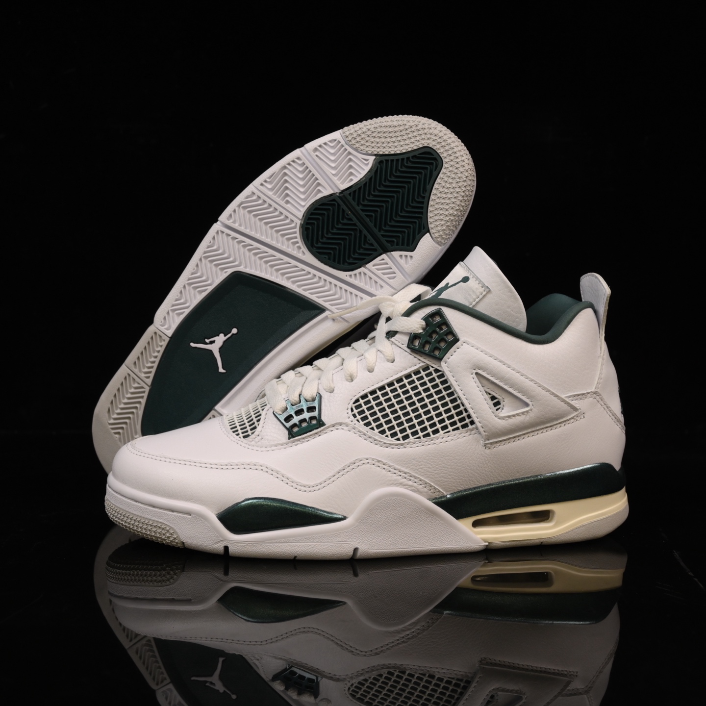 Y3 顶级福利🔻特价 Air Jordan 4 金属绿配色实拍图🔻工厂回馈客户 一些不补配色全部清仓甩卖
