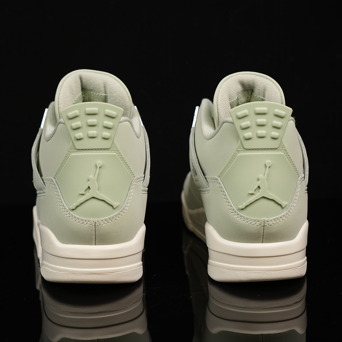 Y3 顶级福利🔻特价 Air Jordan 4 海沫绿配色实拍图🔻工厂回馈客户 一些不补配色全部清仓甩卖