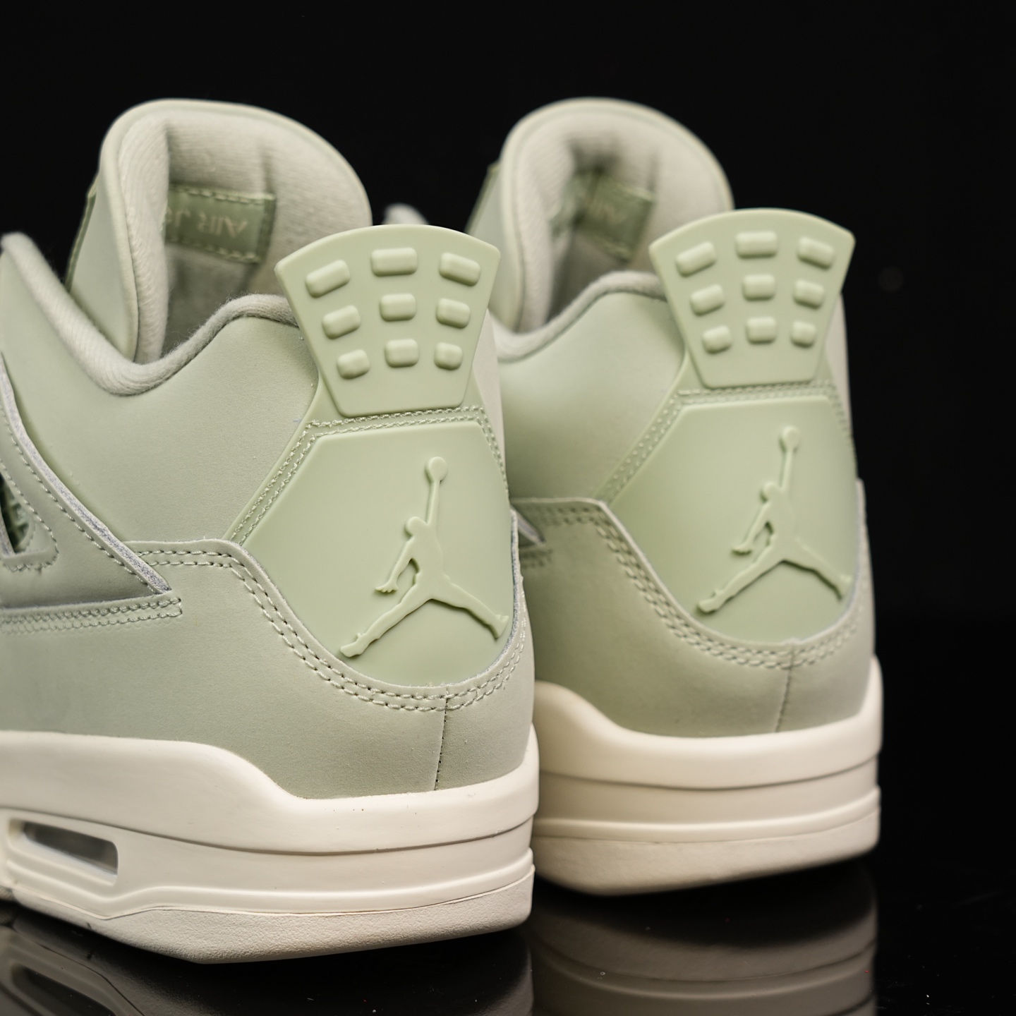 Y3 顶级福利🔻特价 Air Jordan 4 海沫绿配色实拍图🔻工厂回馈客户 一些不补配色全部清仓甩卖