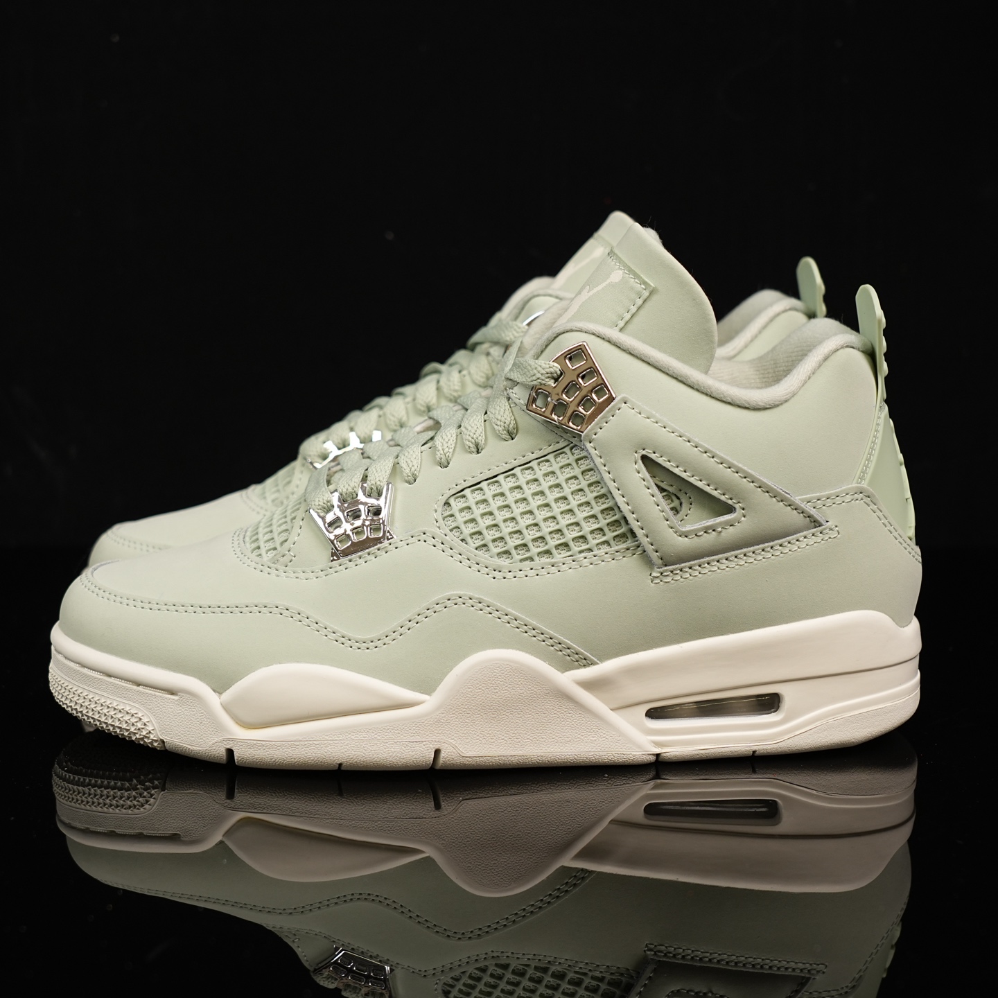 Y3 顶级福利🔻特价 Air Jordan 4 海沫绿配色实拍图🔻工厂回馈客户 一些不补配色全部清仓甩卖
