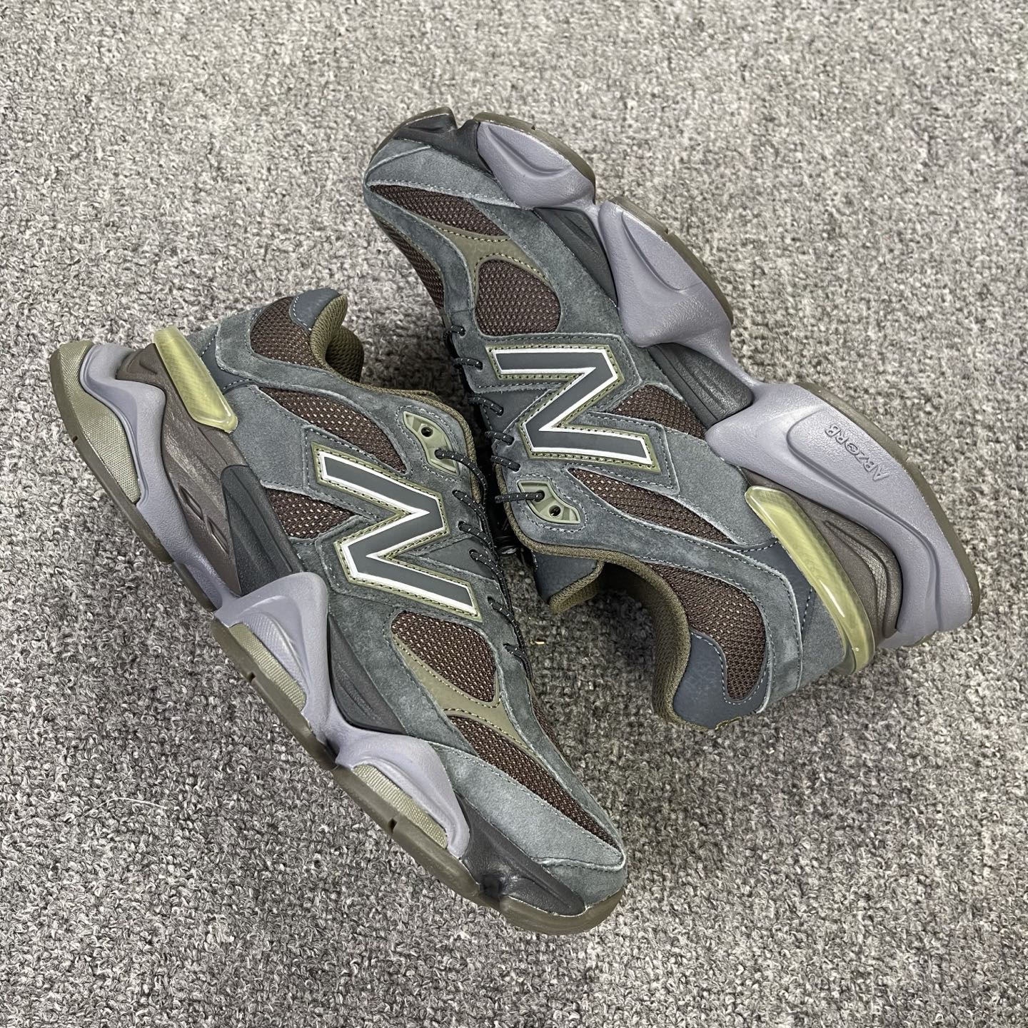 AY版本🔻福利🔥 纯原 New Balance NB9060系列 新百伦绒面革网布经典百搭防滑耐磨透气低