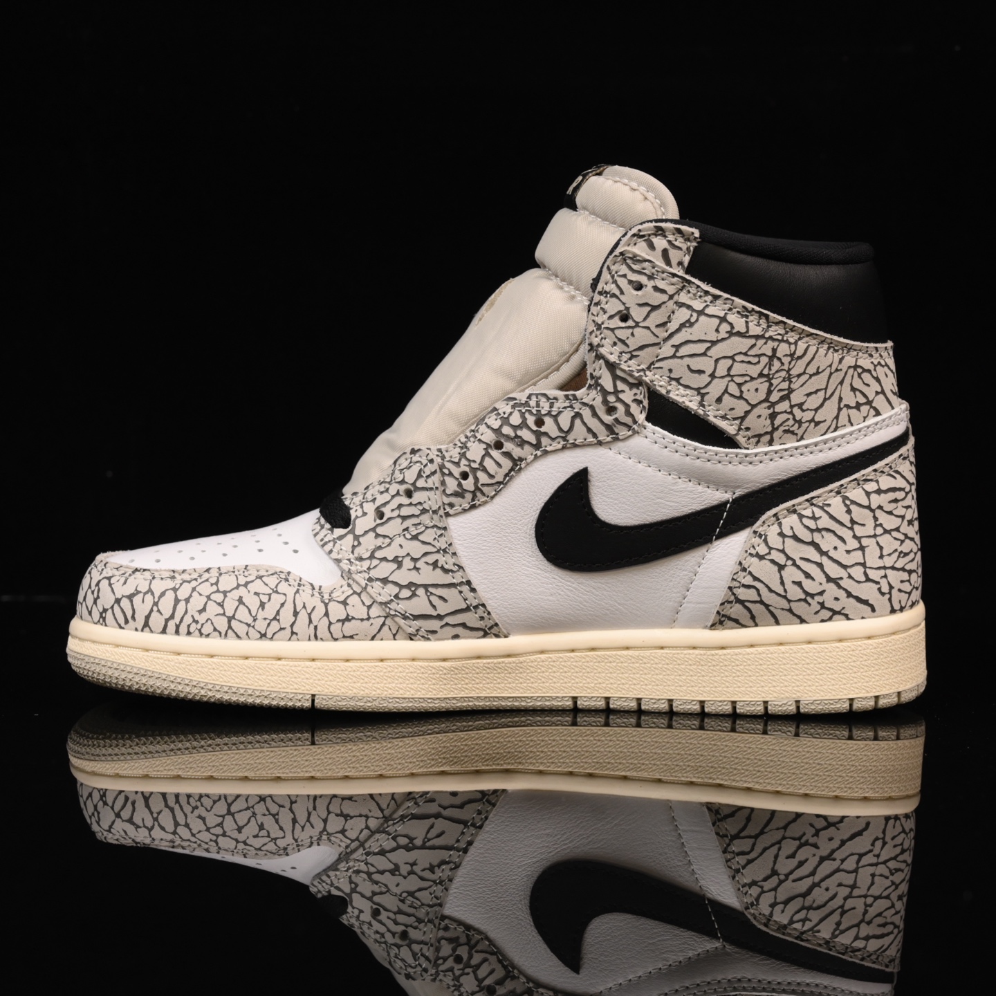 📢版本福利🔻特价 再一次大降价 最后倔强 Air Jordan 1 白灰树纹🔻实拍图 很多市场仅有的款式