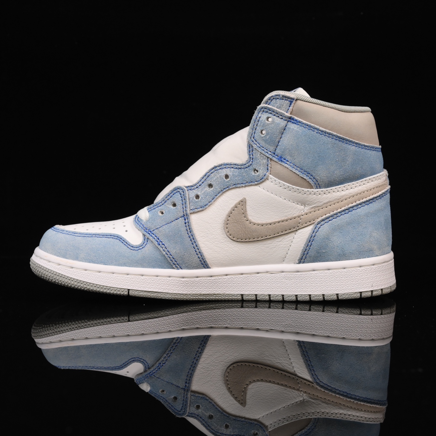 📢版本福利🔻特价 再一次大降价 最后倔强 Air Jordan 1 水洗蓝🔻实拍图 很多市场仅有的款式卖