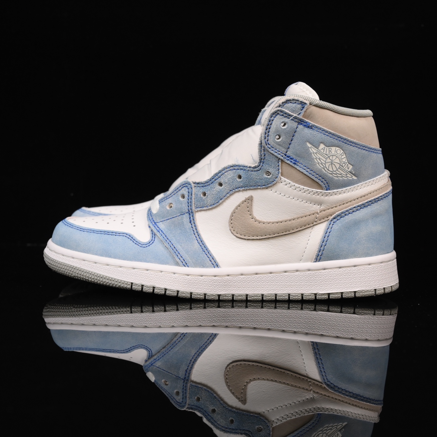 📢版本福利🔻特价 再一次大降价 最后倔强 Air Jordan 1 水洗蓝🔻实拍图 很多市场仅有的款式卖