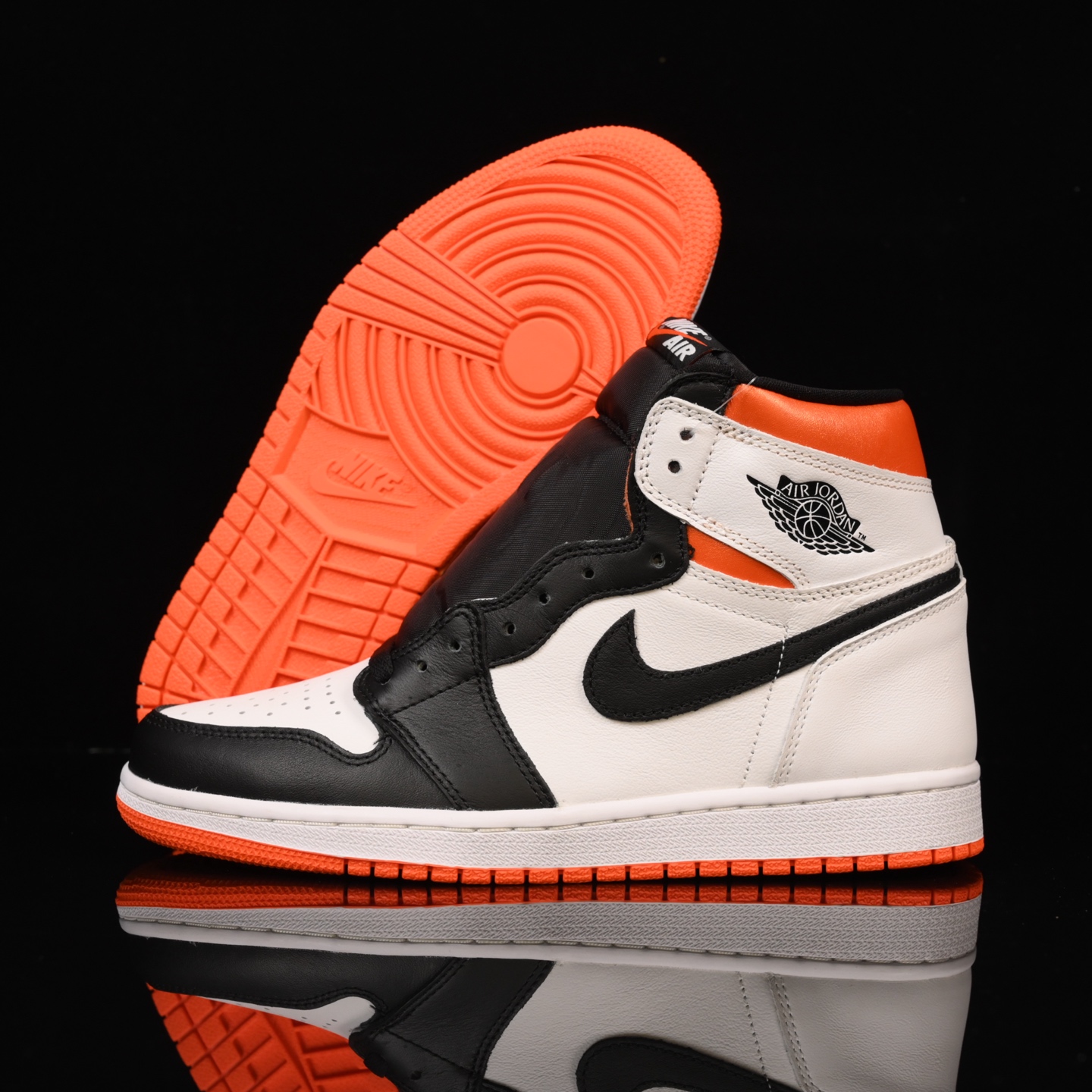 📢版本福利🔻特价 再一次大降价 最后倔强 Air Jordan 1 扣碎4.0🔻实拍图 很多市场仅有的款