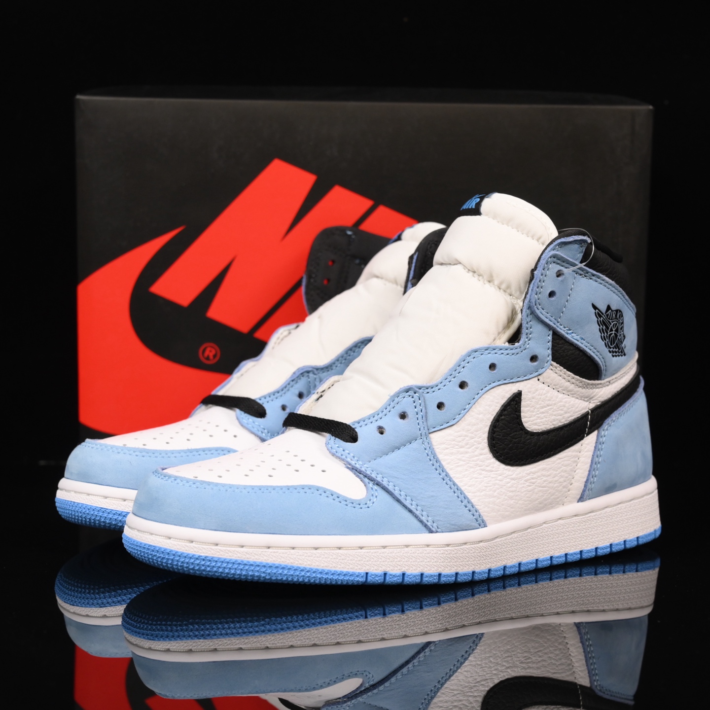 📢版本福利🔻特价 再一次大降价 最后倔强 Air Jordan 1 大学蓝🔻实拍图 很多市场仅有的款式卖