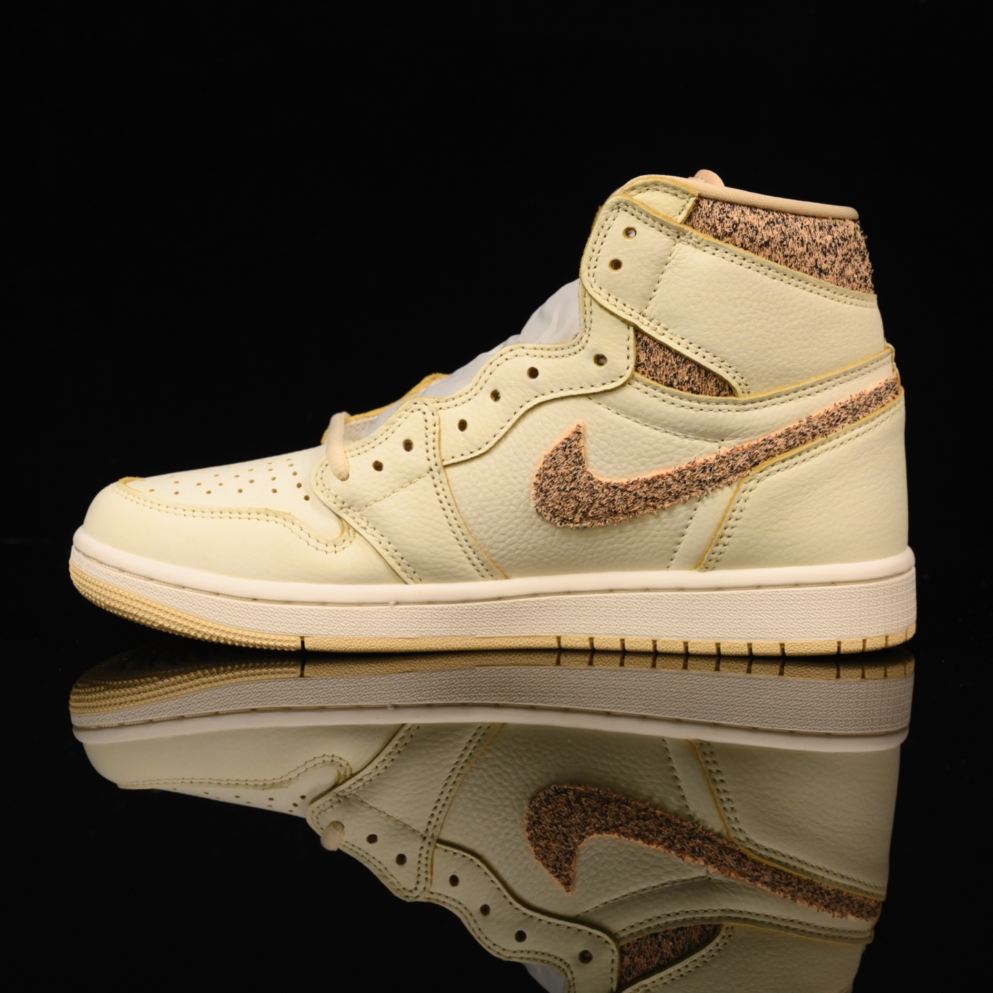 📢版本福利🔻特价 再一次大降价 最后倔强 Air Jordan 1 米白🔻实拍图 很多市场仅有的款式卖了