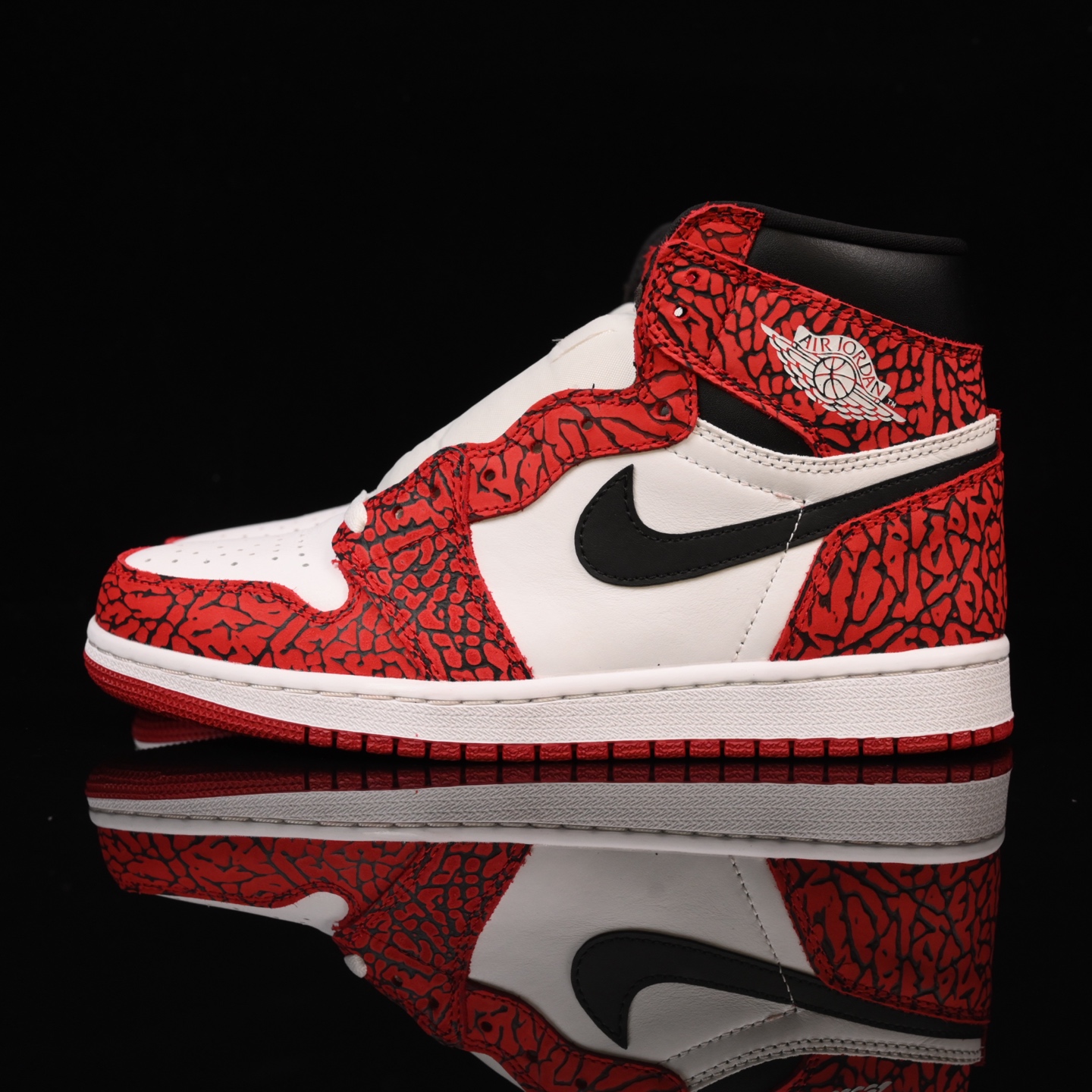 📢版本福利🔻特价 再一次大降价 最后倔强 Air Jordan 1 白红树纹🔻实拍图 很多市场仅有的款式