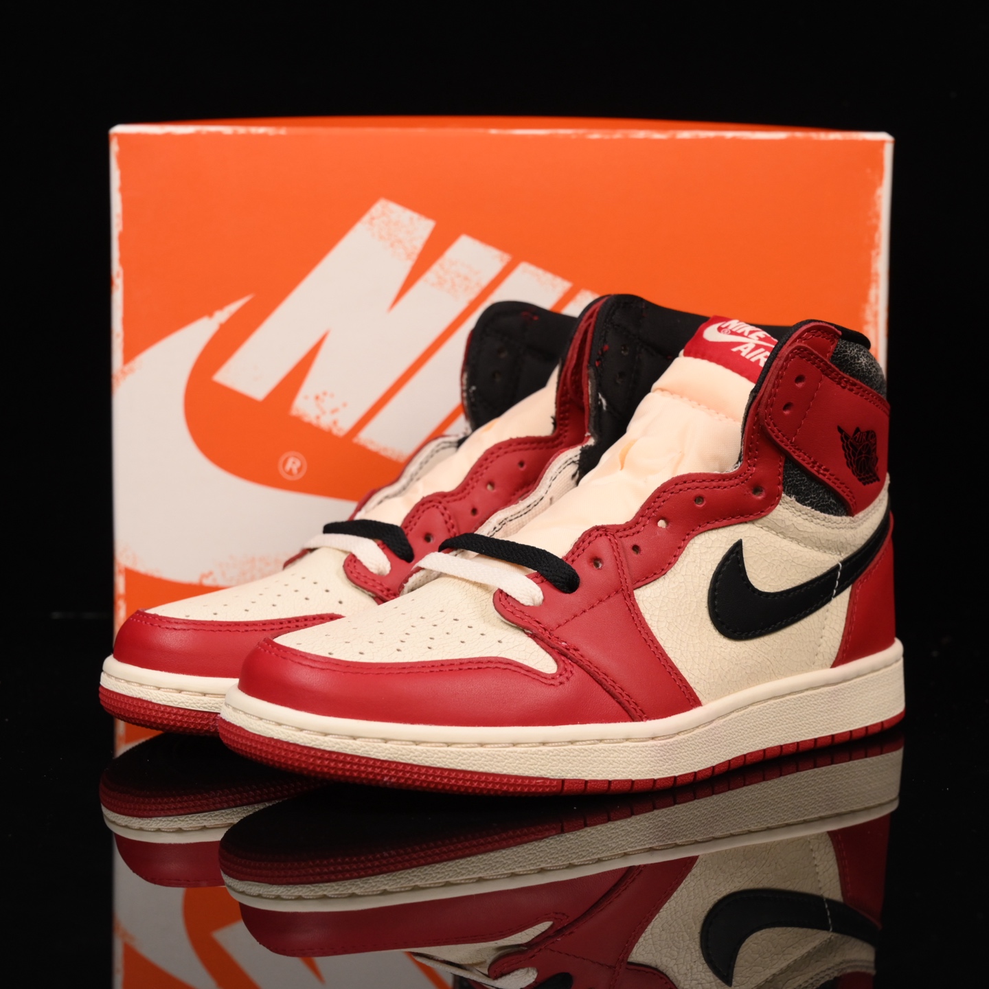 📢版本福利🔻特价 再一次大降价 最后倔强 Air Jordan 1 做旧芝加哥🔻实拍图 很多市场仅有的款