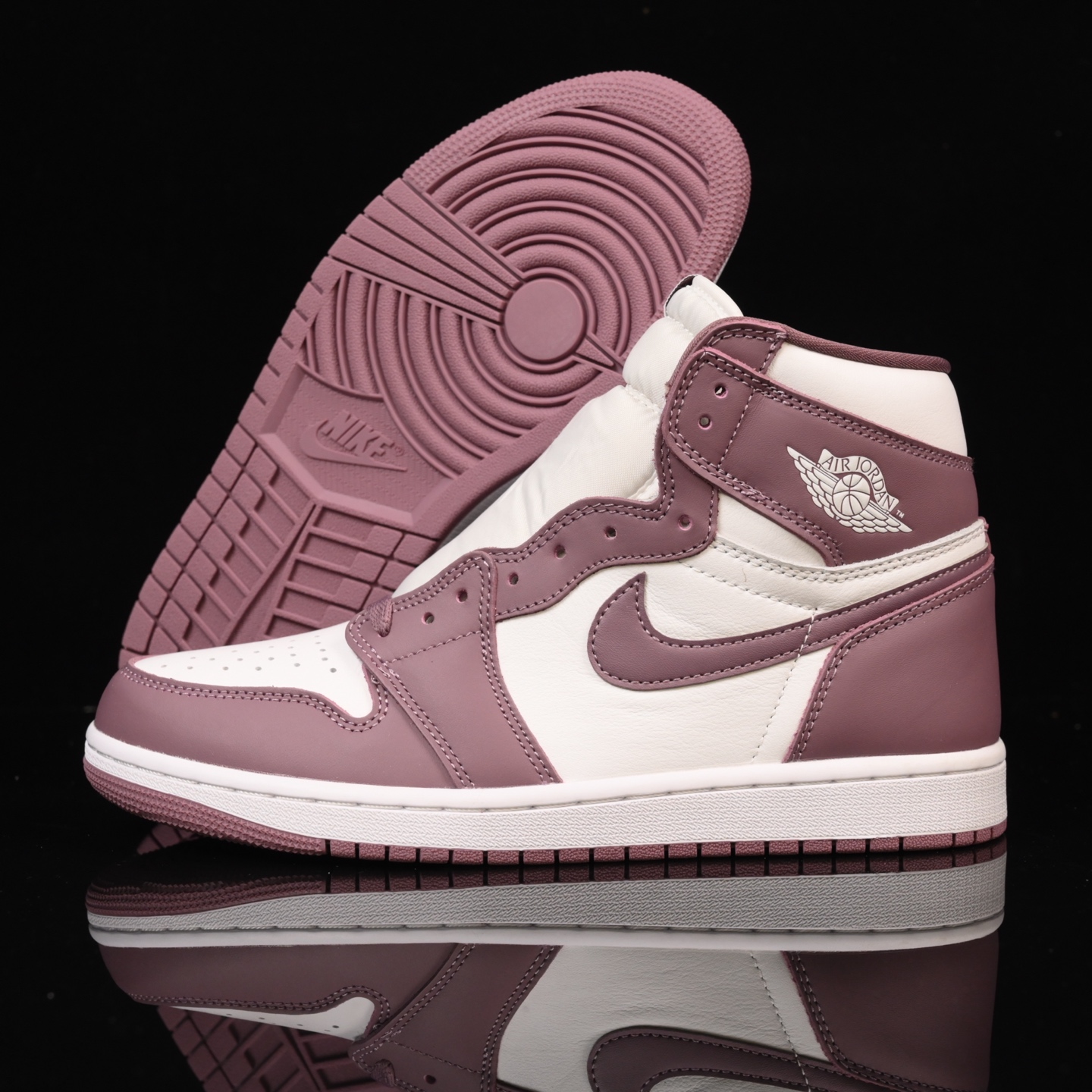 📢版本福利🔻特价 再一次大降价 最后倔强 Air Jordan 1 白粉紫🔻实拍图 很多市场仅有的款式卖