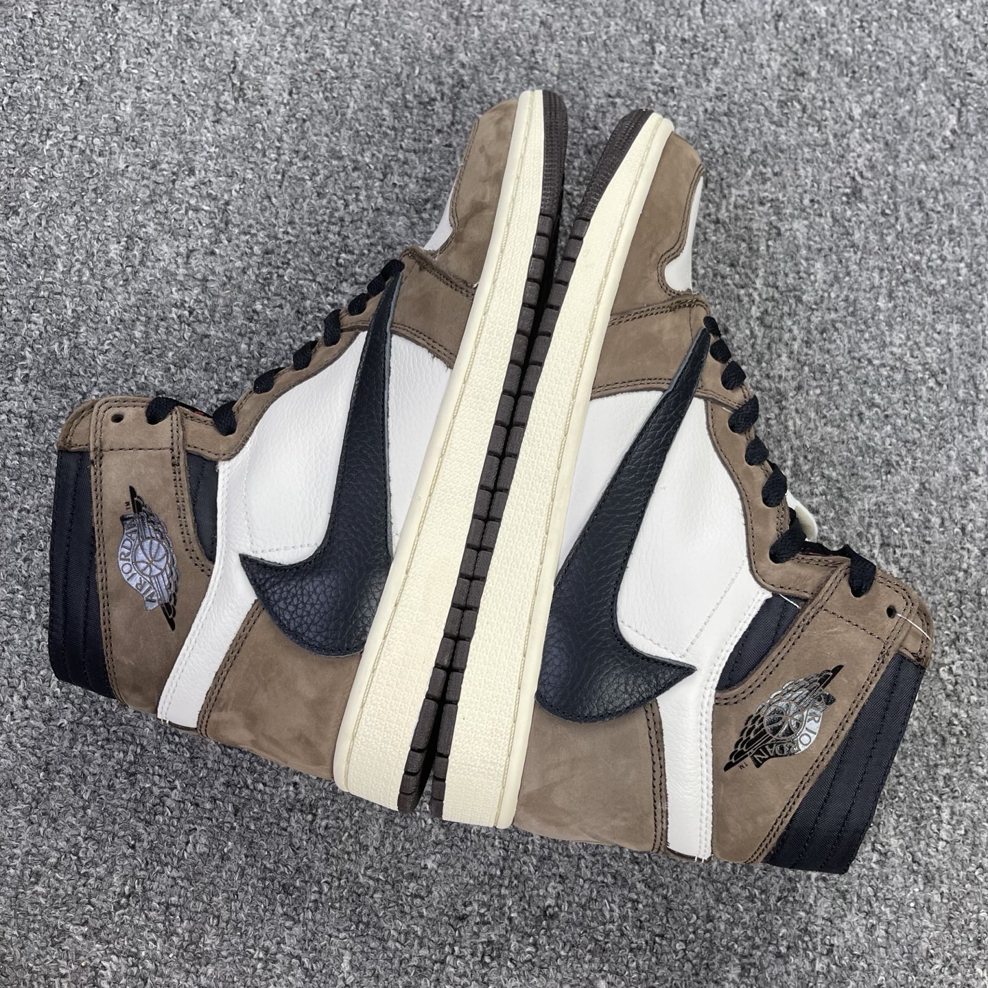 Air Jordan 1 TS High-Top Sneakers - Premium Quality, Limited Stock! 5 i1758056367454 5445 0 4