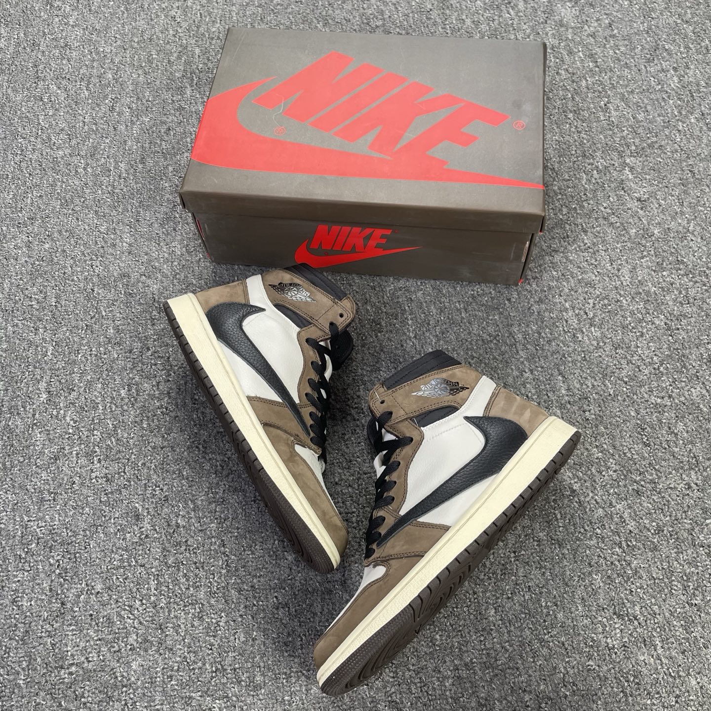 Air Jordan 1 TS High-Top Sneakers - Premium Quality, Limited Stock! 8 i1758056368610 2621 0 7
