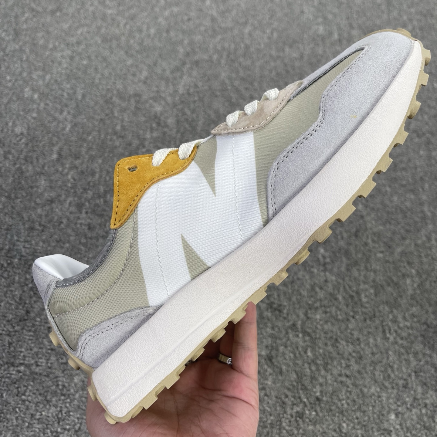 国庆福利精选🔻New Balance NB327 全系列福利🔻纯原品质新百伦复古透气跑步鞋 国庆出行最佳