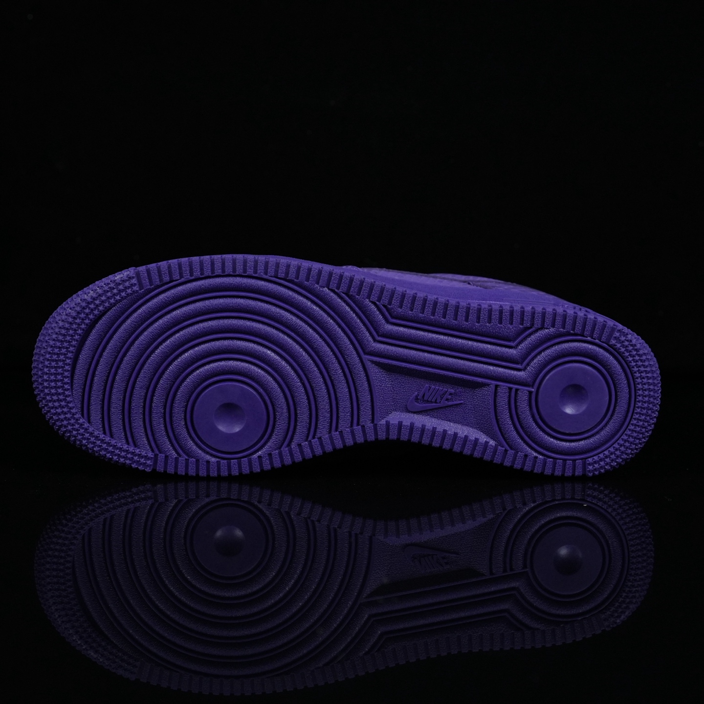 福利特价外贸版本 助力双十一🔥福利新增款式科比空军紫 实拍 全码开仓 36-47.5编码：H1L082K