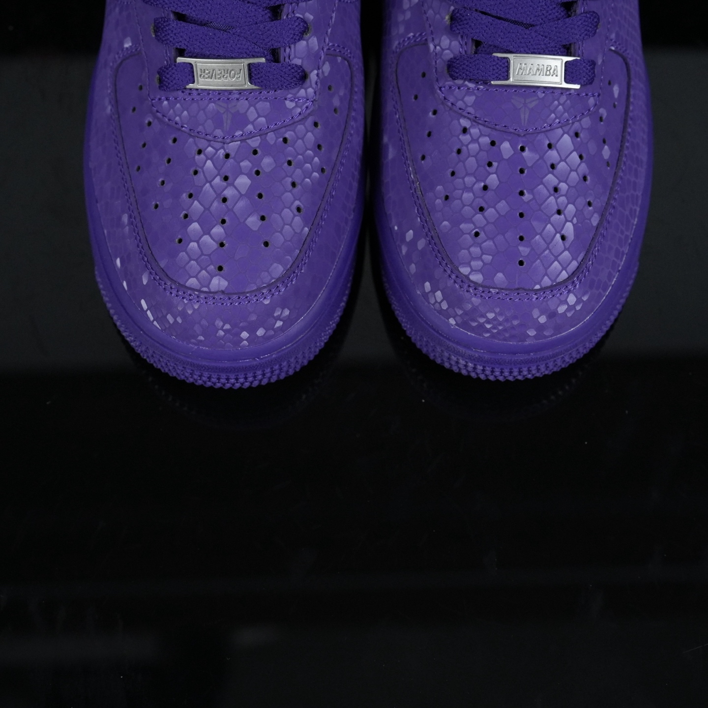 福利特价外贸版本 助力双十一🔥福利新增款式科比空军紫 实拍 全码开仓 36-47.5编码：H1L082K