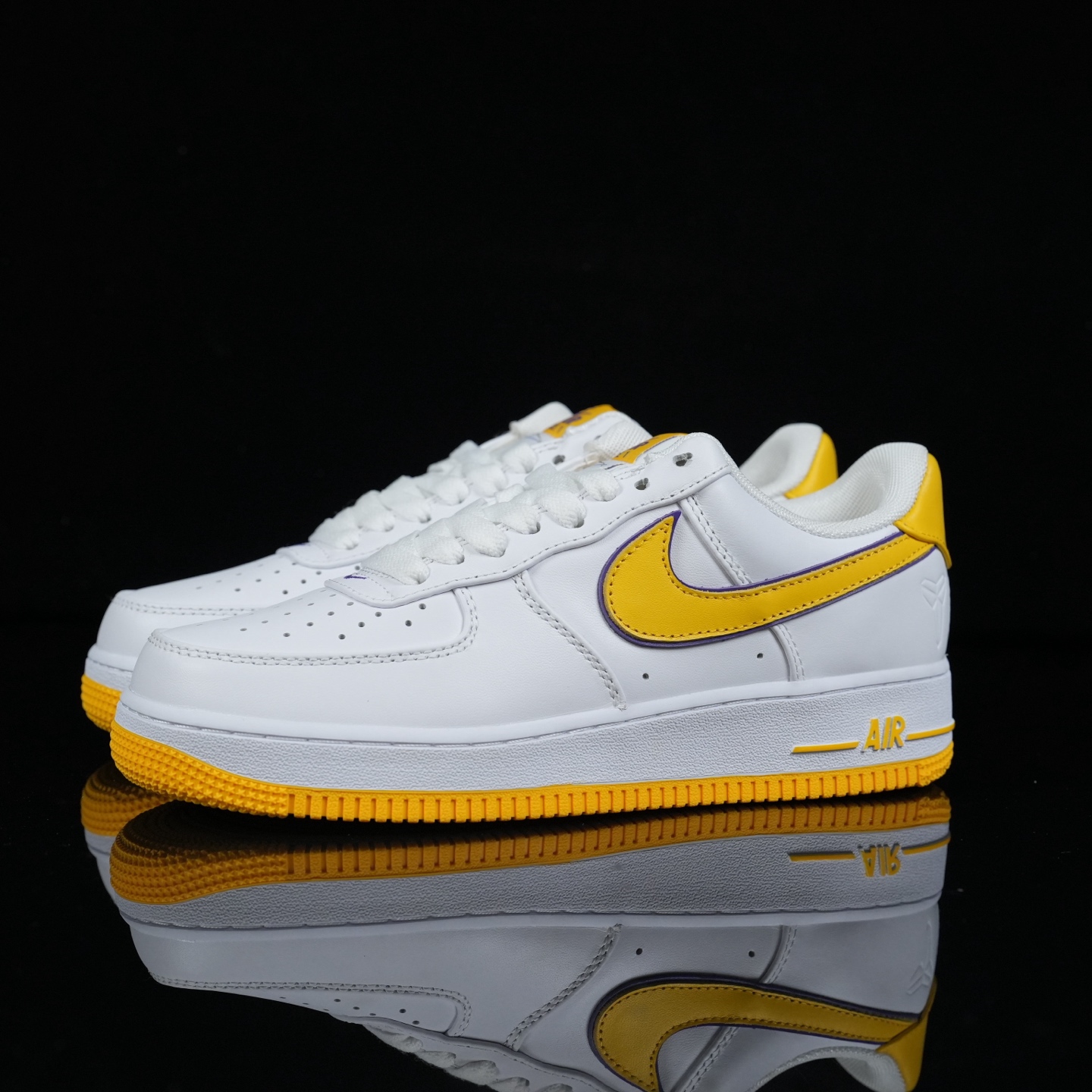 福利特价外贸版本 助力双十一🔥福利新增款式科比空军白黄 实拍 全码开仓 36-47.5编码：H1L082