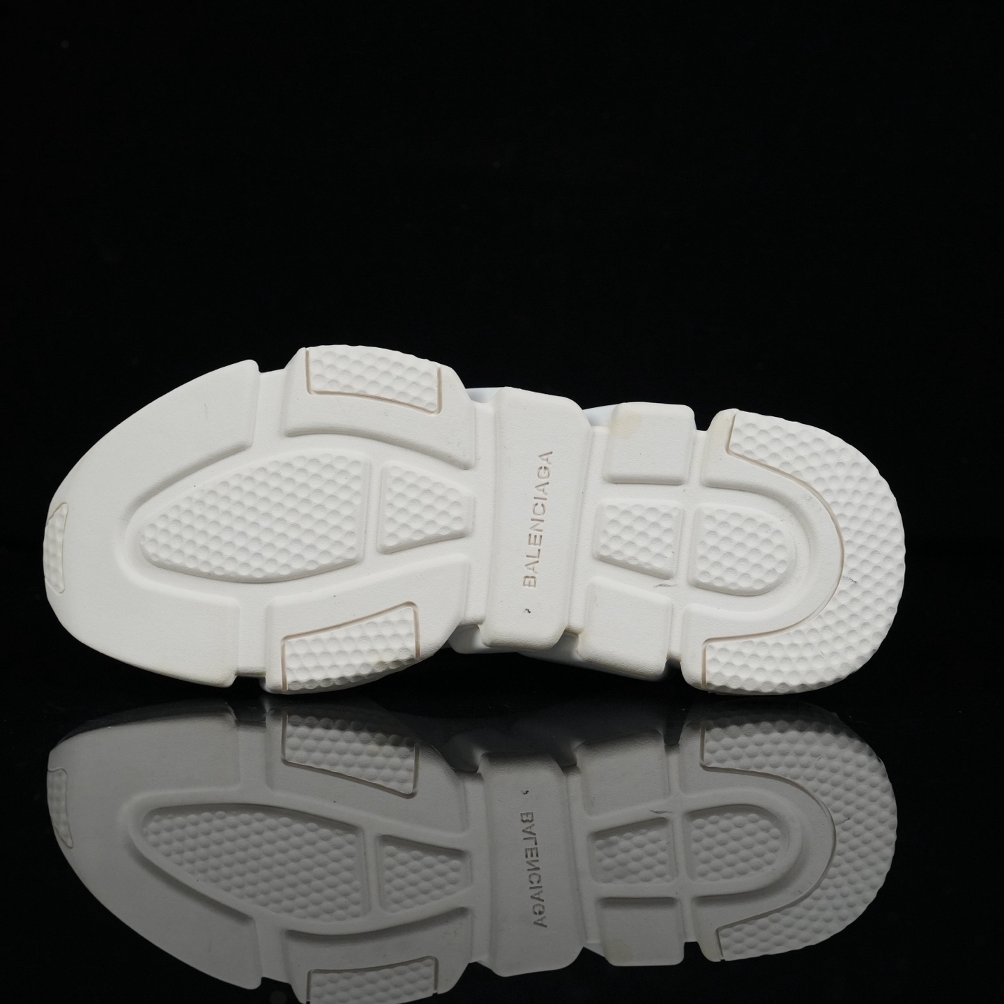 福利特价 外贸版本 助力双十一🔥福利新增款式巴黎袜套黑白底 实拍 全码开仓 35-46编码：H1L082