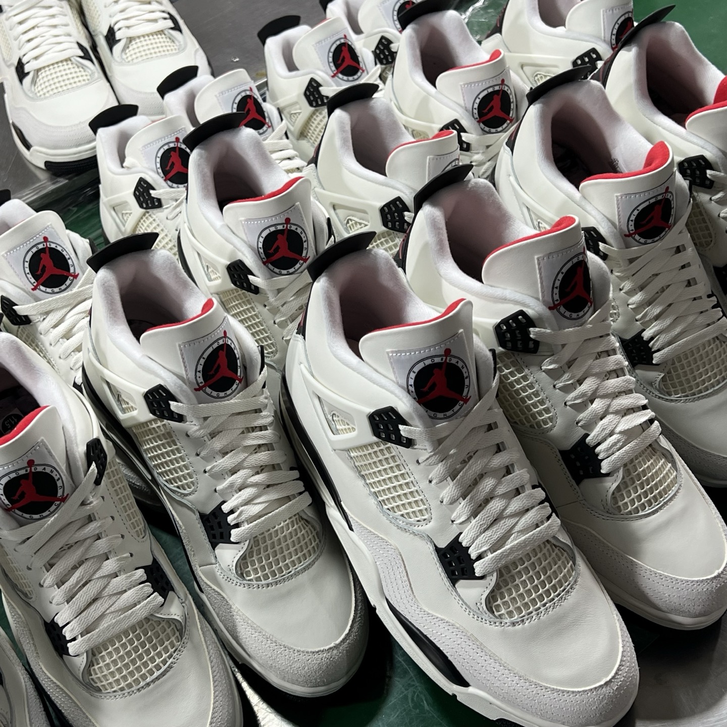 #Y3纯原 Air Jordan 4 x 大巴黎联名“飞行者”
