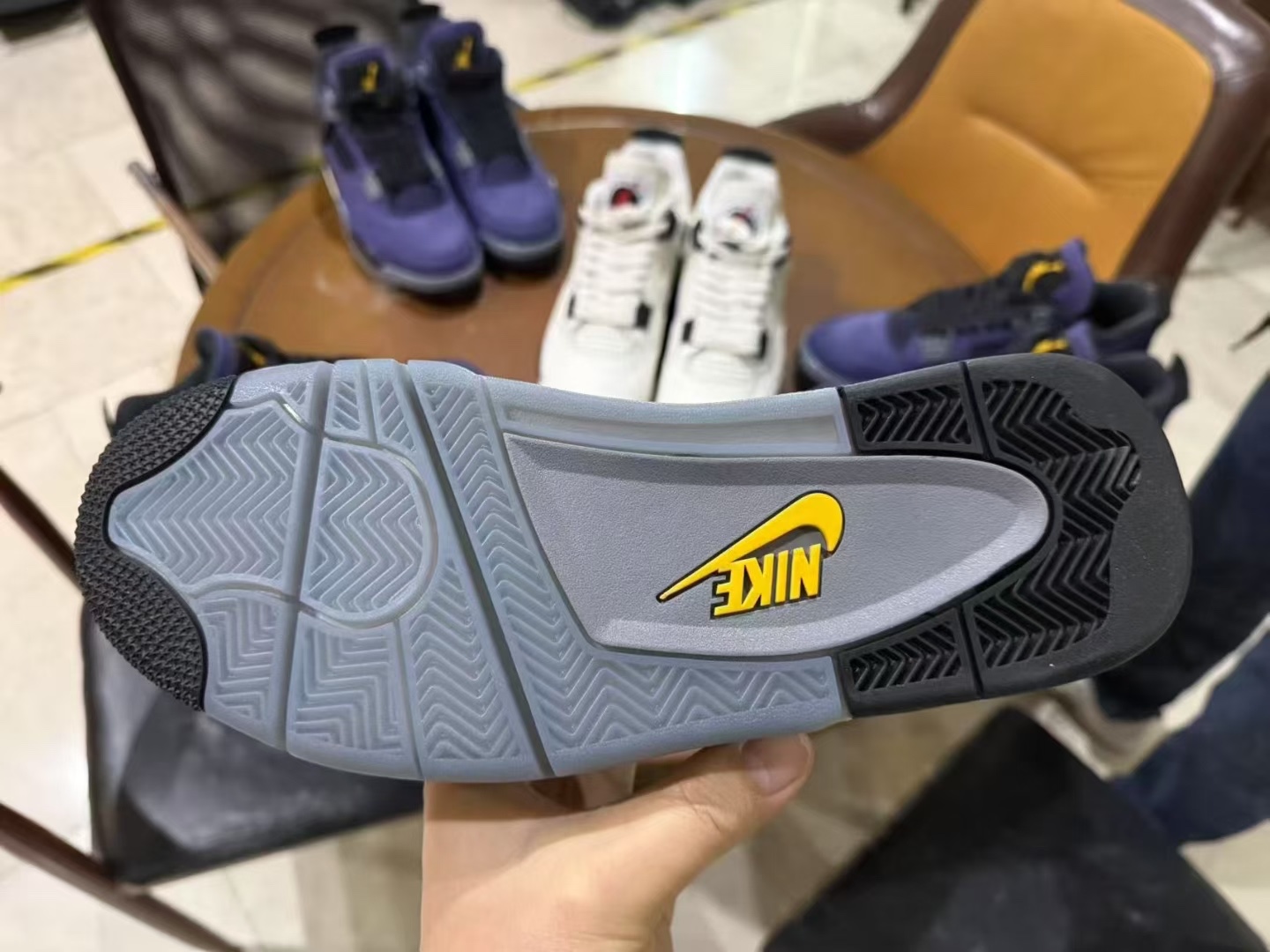 Air Jordan 4 Retro “Lakers湖人预售开启，货号：FV5029-500 全新LN批