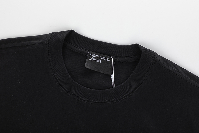 8020#ERD忧郁的富二代
P57
size：S M L XL 定制面料：26支精棉双纱面料，280克超高克重面料，手感无敌，质感超赞，100%纯棉 . 颜色 黑色

​