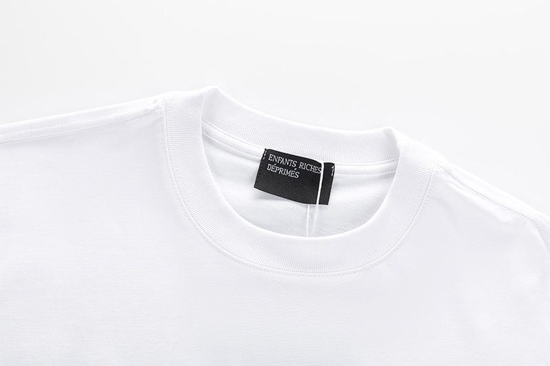 8021#ERD忧郁的富二代
P57
size：S M L XL 定制面料：26支精棉双纱面料，280克超高克重面料，手感无敌，质感超赞，100%纯棉 . 颜色 黑色

​