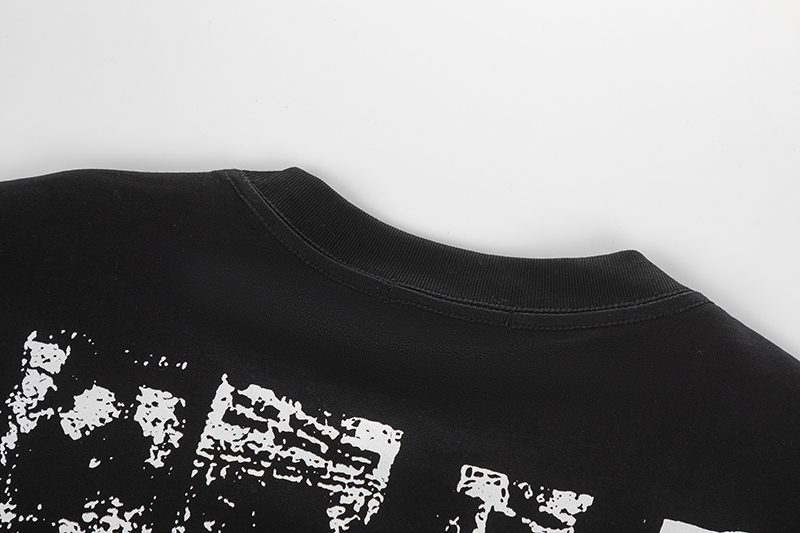 8022#ERD忧郁的富二代
P57
size：S M L XL 定制面料：26支精棉双纱面料，280克超高克重面料，手感无敌，质感超赞，100%纯棉 . 颜色 黑色

​