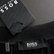 隔天出货 BOSS/博斯 2026春夏季男士极简风翻领针织Polo针织衫透气冰丝短袖韩系休闲纯色上衣精 隔天出货 BOSS/博斯 2026春夏季男士极简风翻领针织Polo针织衫透气冰丝短袖韩系休闲纯色上衣精