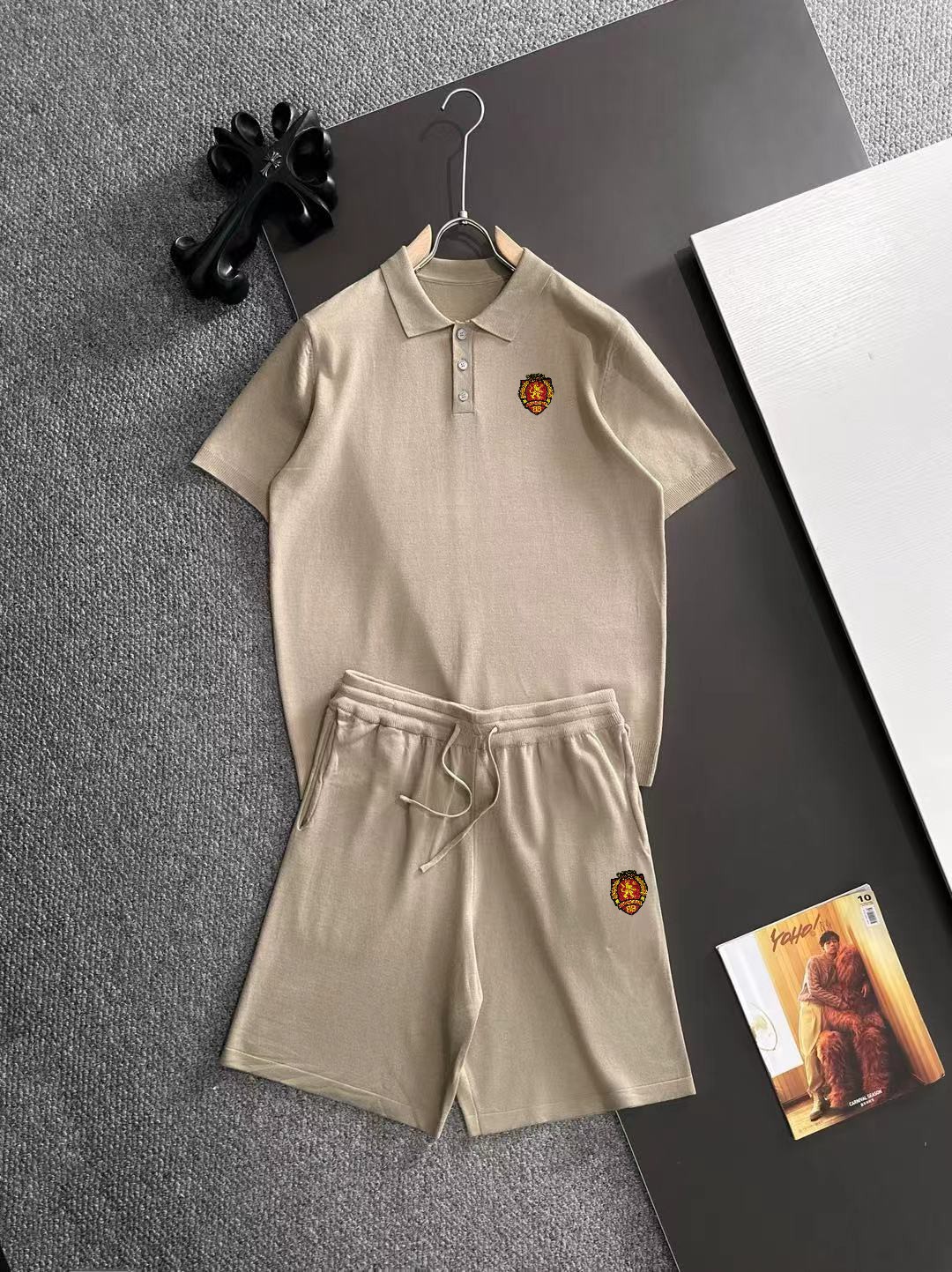 （套装）隔天出货  巴黎世家 2026春夏季男士冰丝薄款针织净色翻领短袖男T恤 修身透气净色休闲打底冰丝