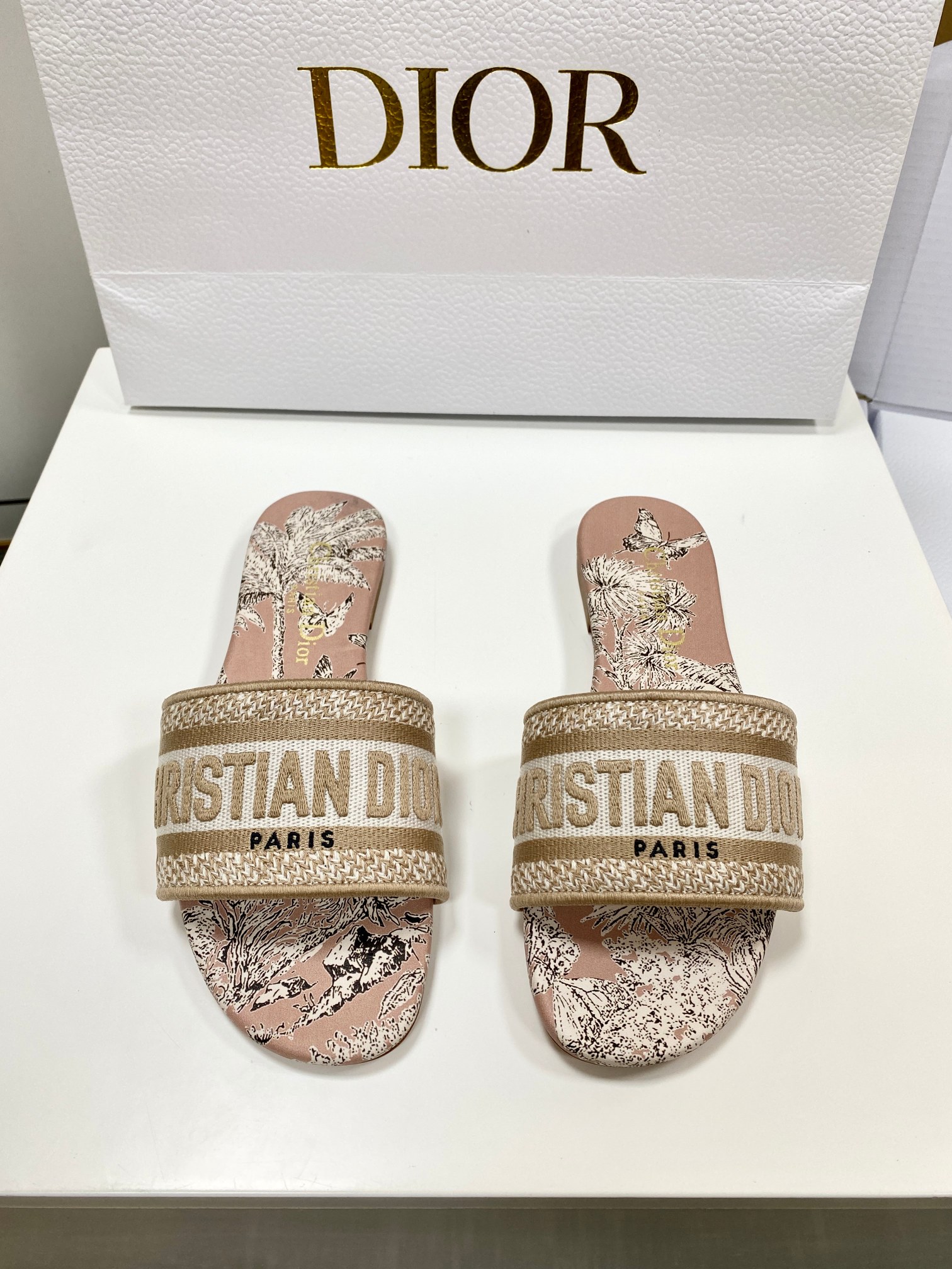 디올 신발 104808 Dior Shoes