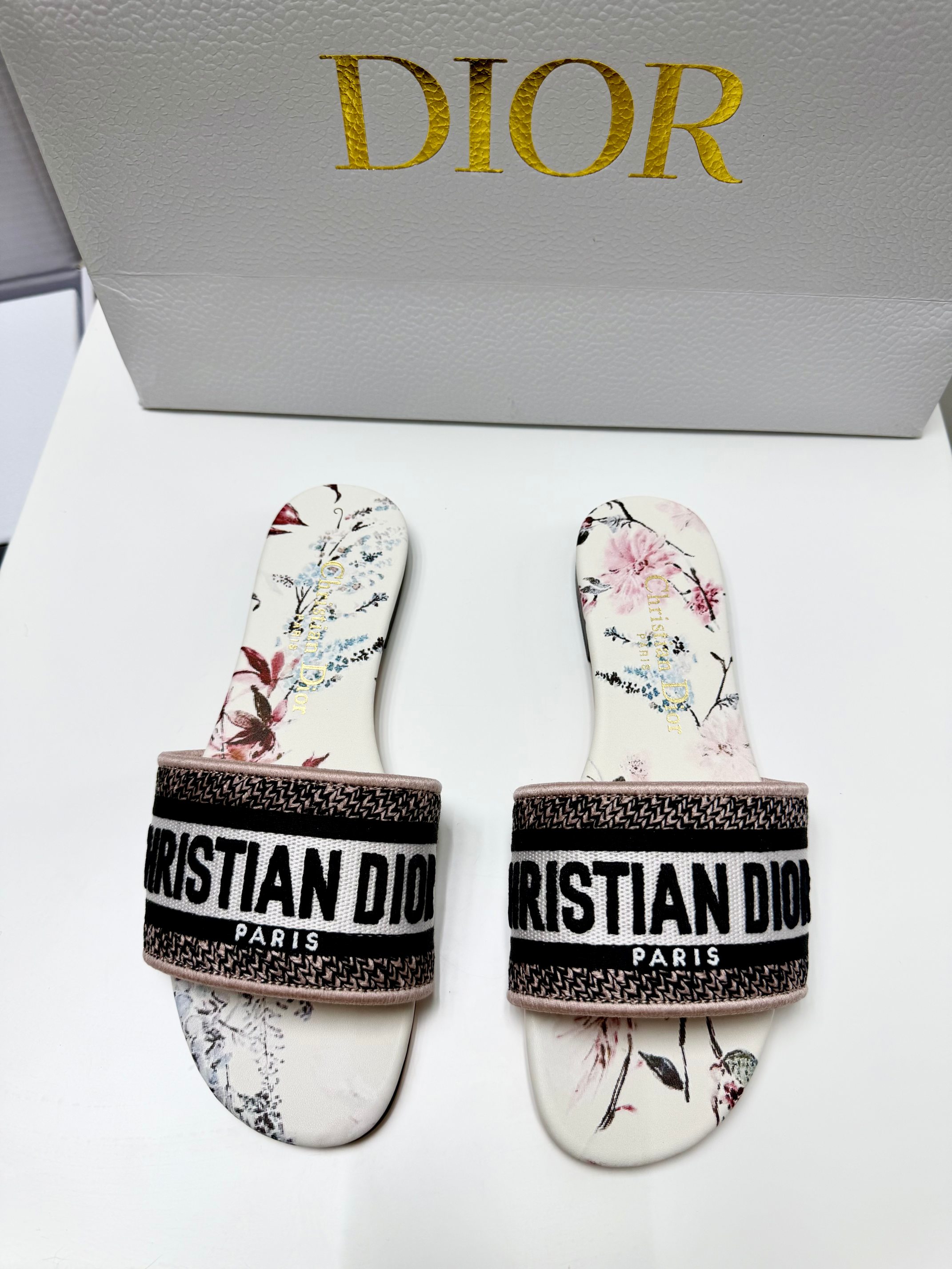 디올 신발 104798 Dior Shoes