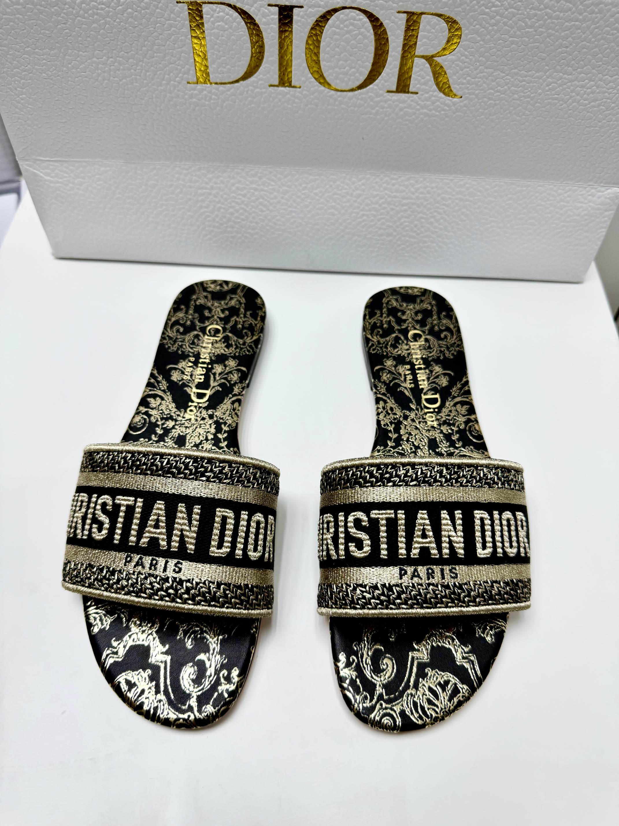 디올 신발 104778 Dior Shoes