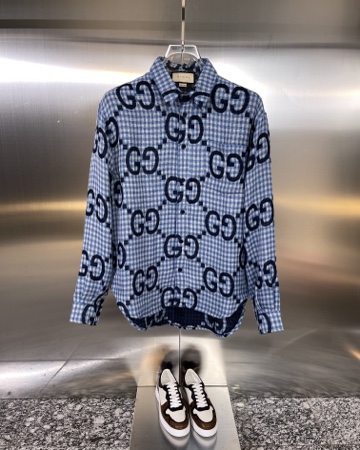 Gucci古奇款式男款超级双G格纹羊毛衬衫Shirt各式精致而内敛的图案点缀一系列早春系列单品经典元素与
