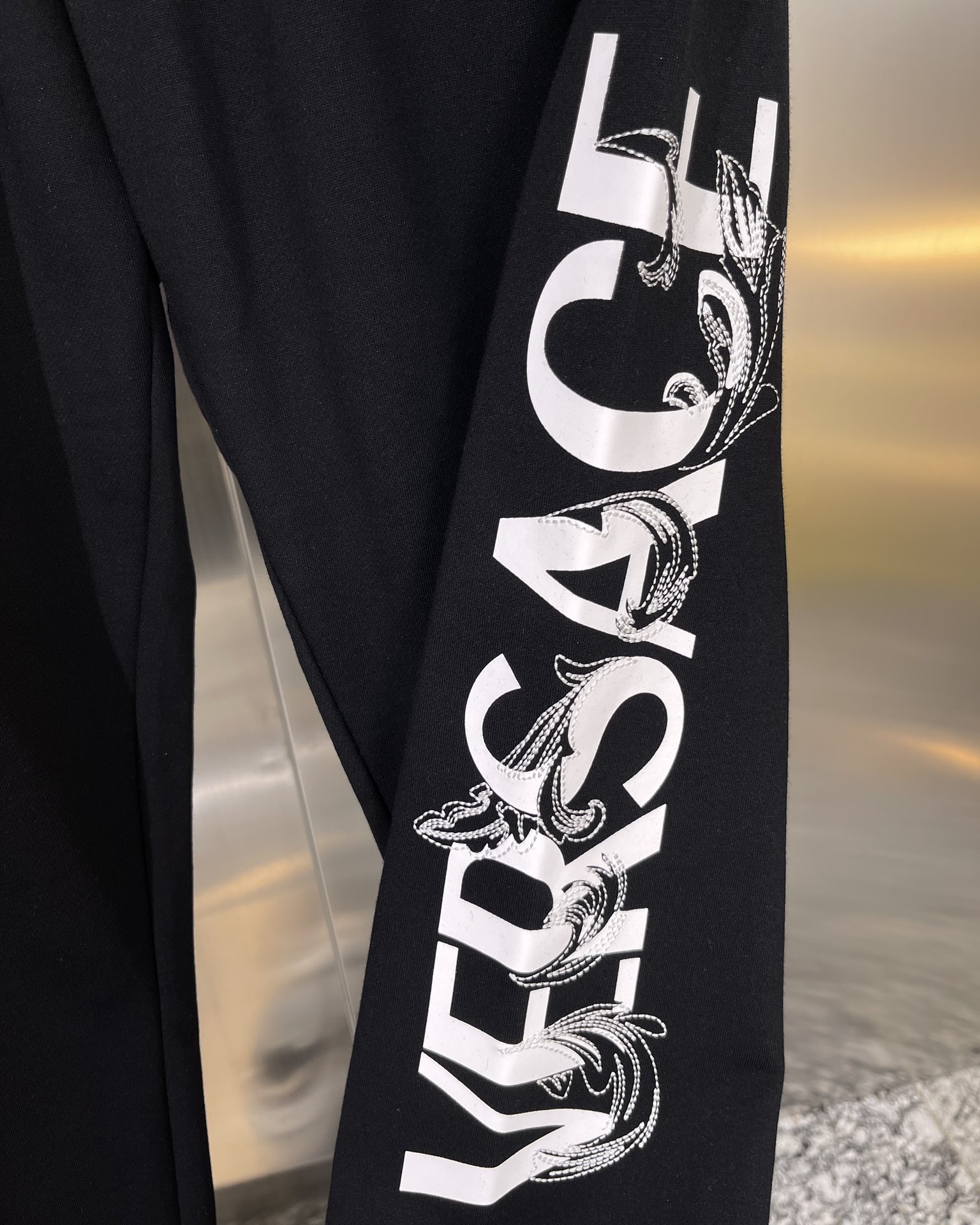Versace范思哲款式男款春款卫裤休闲长裤PantsBaroccoSilhouette印花刺绣Logo
