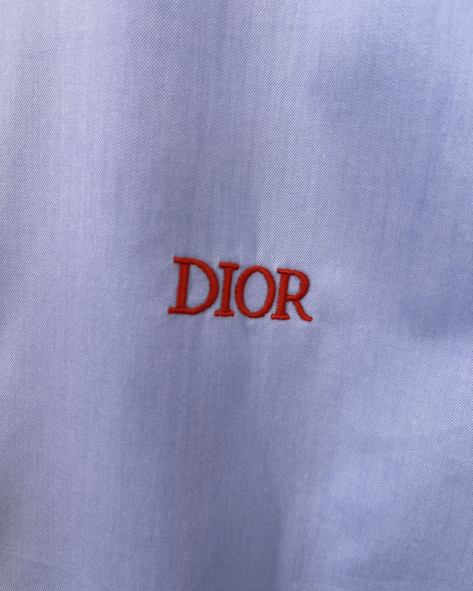 Dior迪奥款式男款长袖弹力府绸衬衫Shirts徽标设计刺绣衬托简约设计和现代格调为数稀少,铸就最为优雅