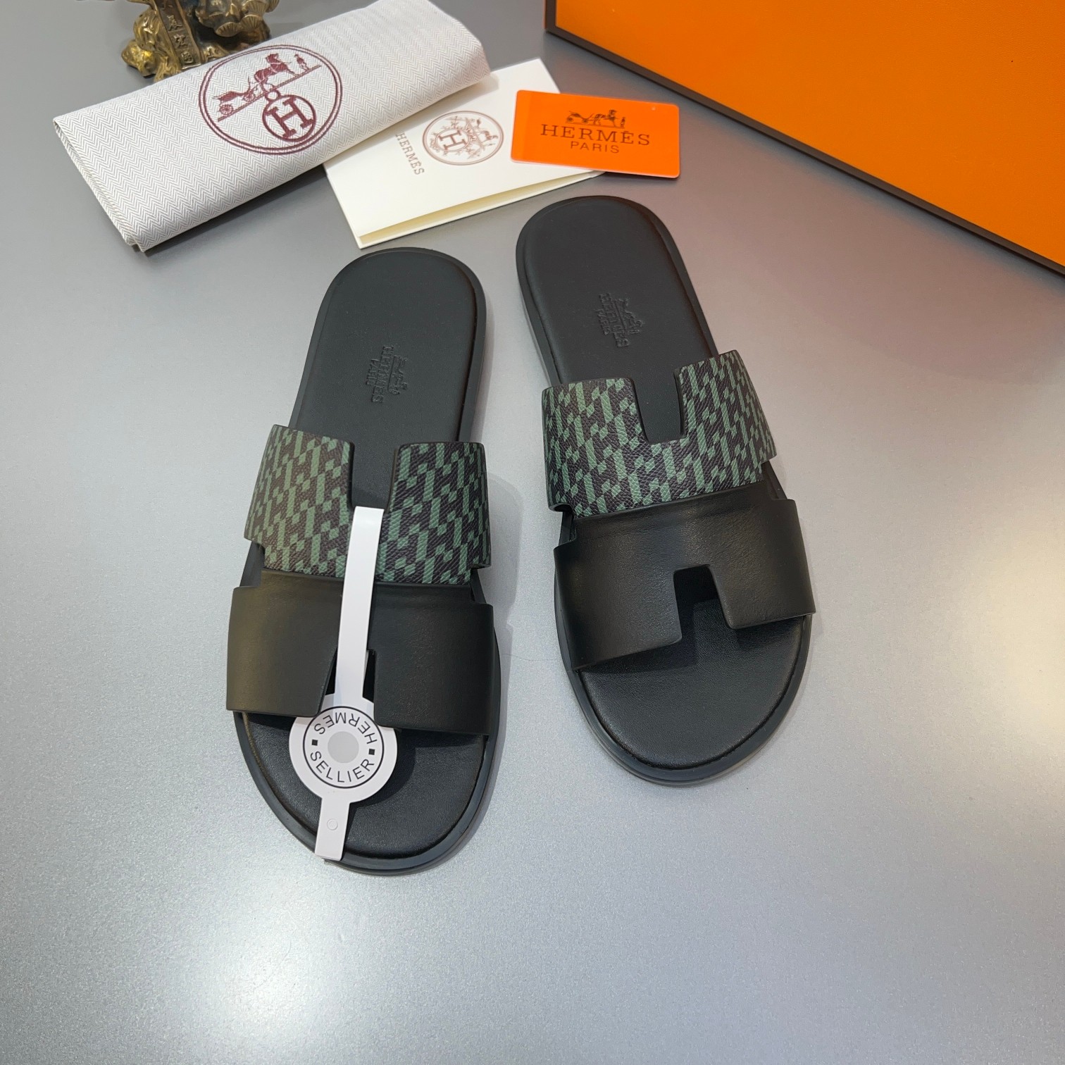 Precio de fábrica:110Hermes Hermes sitio web oficial última sincronización contador nuevo oran color