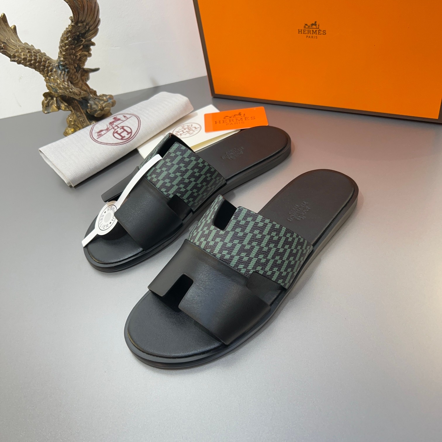 Precio de fábrica:110Hermes Hermes sitio web oficial última sincronización contador nuevo oran color