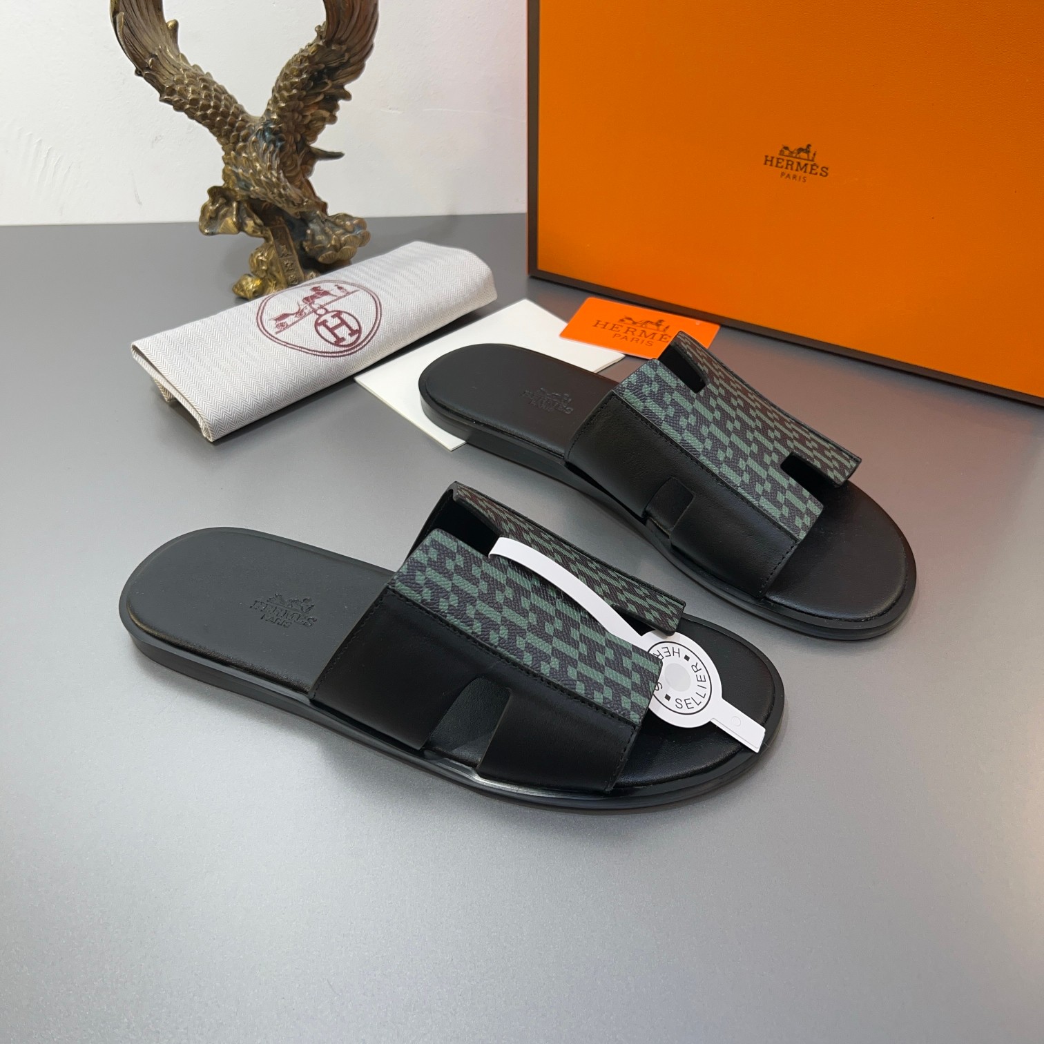 Precio de fábrica:110Hermes Hermes sitio web oficial última sincronización contador nuevo oran color