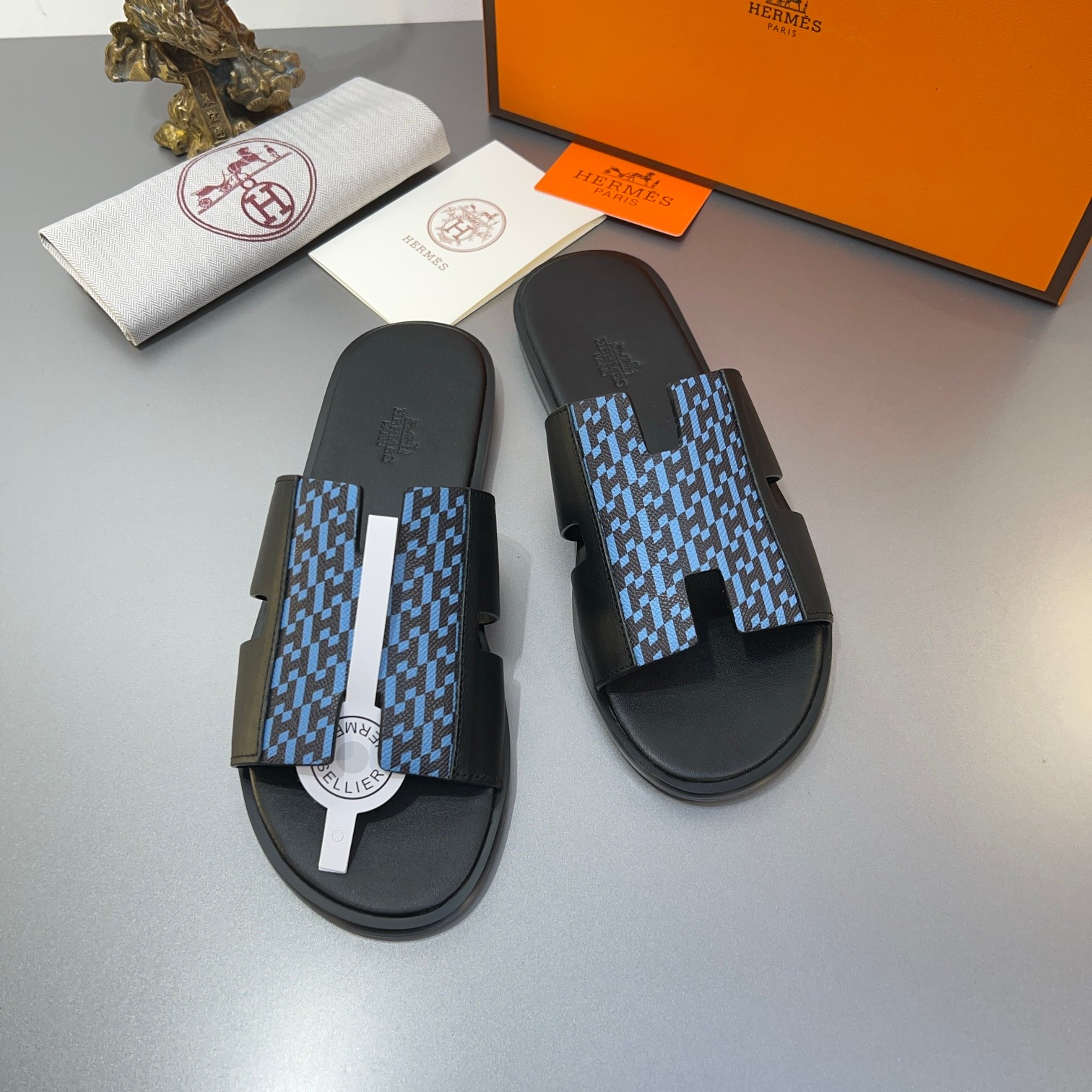 Precio de fábrica:110Hermes Hermes sitio web oficial última sincronización contador nuevo oran color