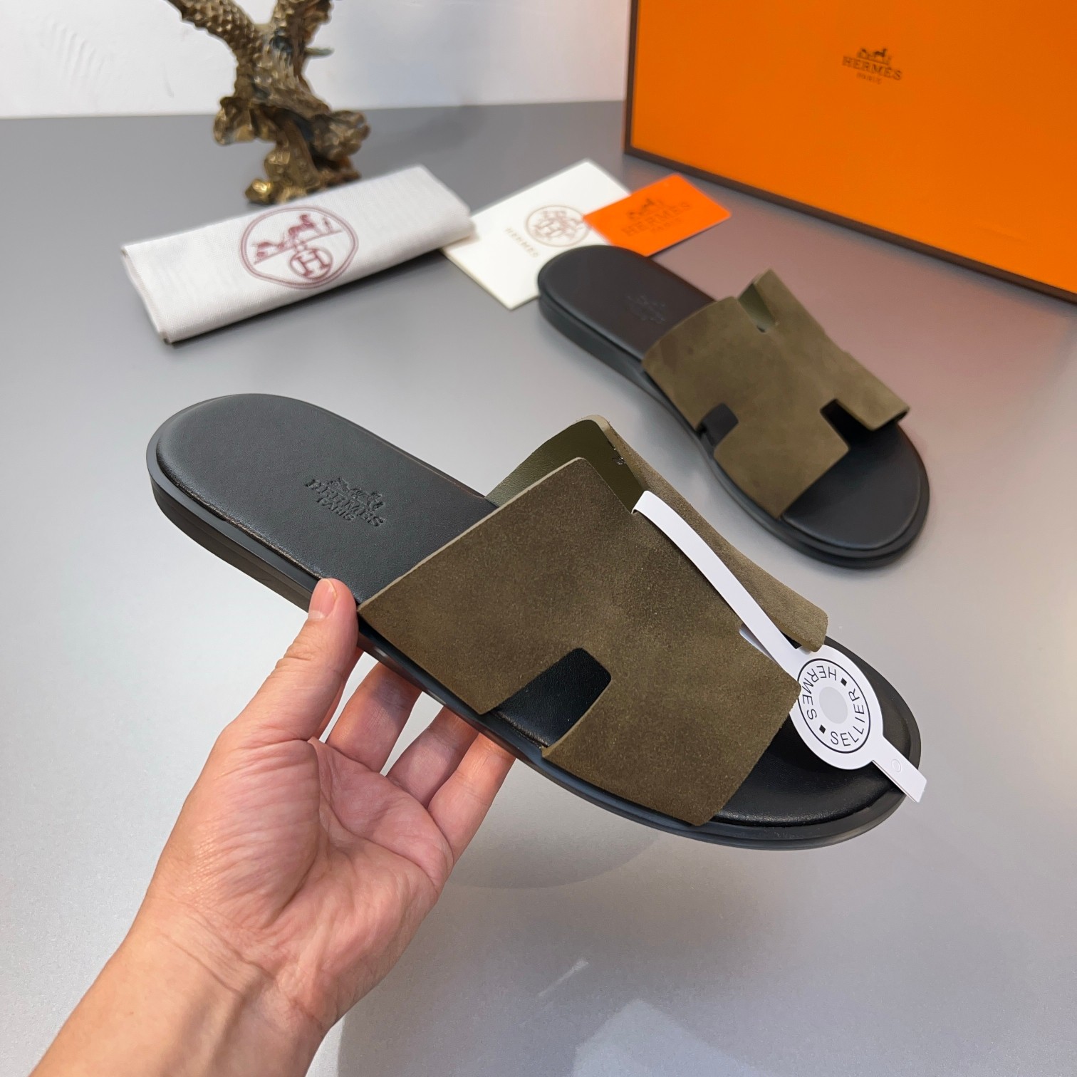 Precio de fábrica:110Hermes Hermes sitio web oficial última sincronización contador nuevo oran color