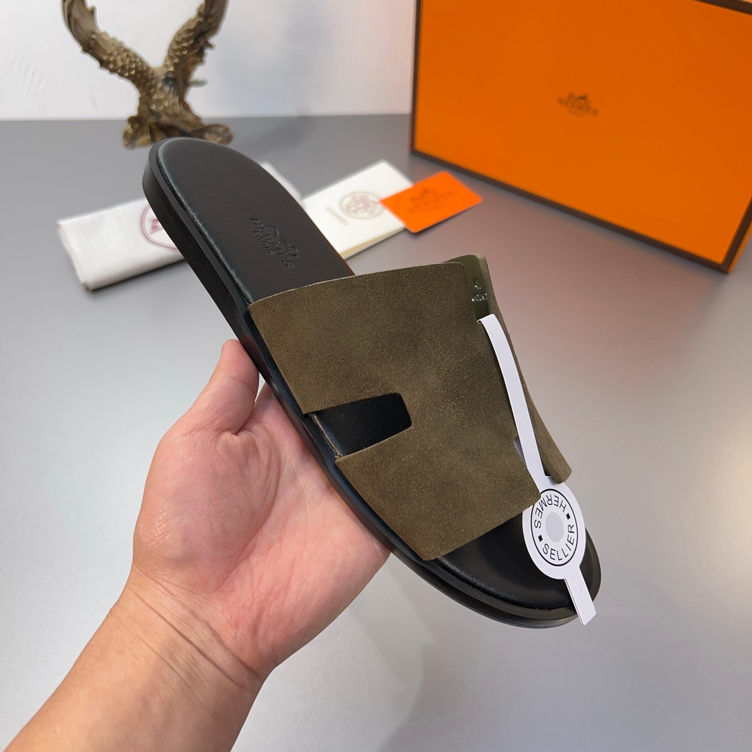 Precio de fábrica:110Hermes Hermes sitio web oficial última sincronización contador nuevo oran color