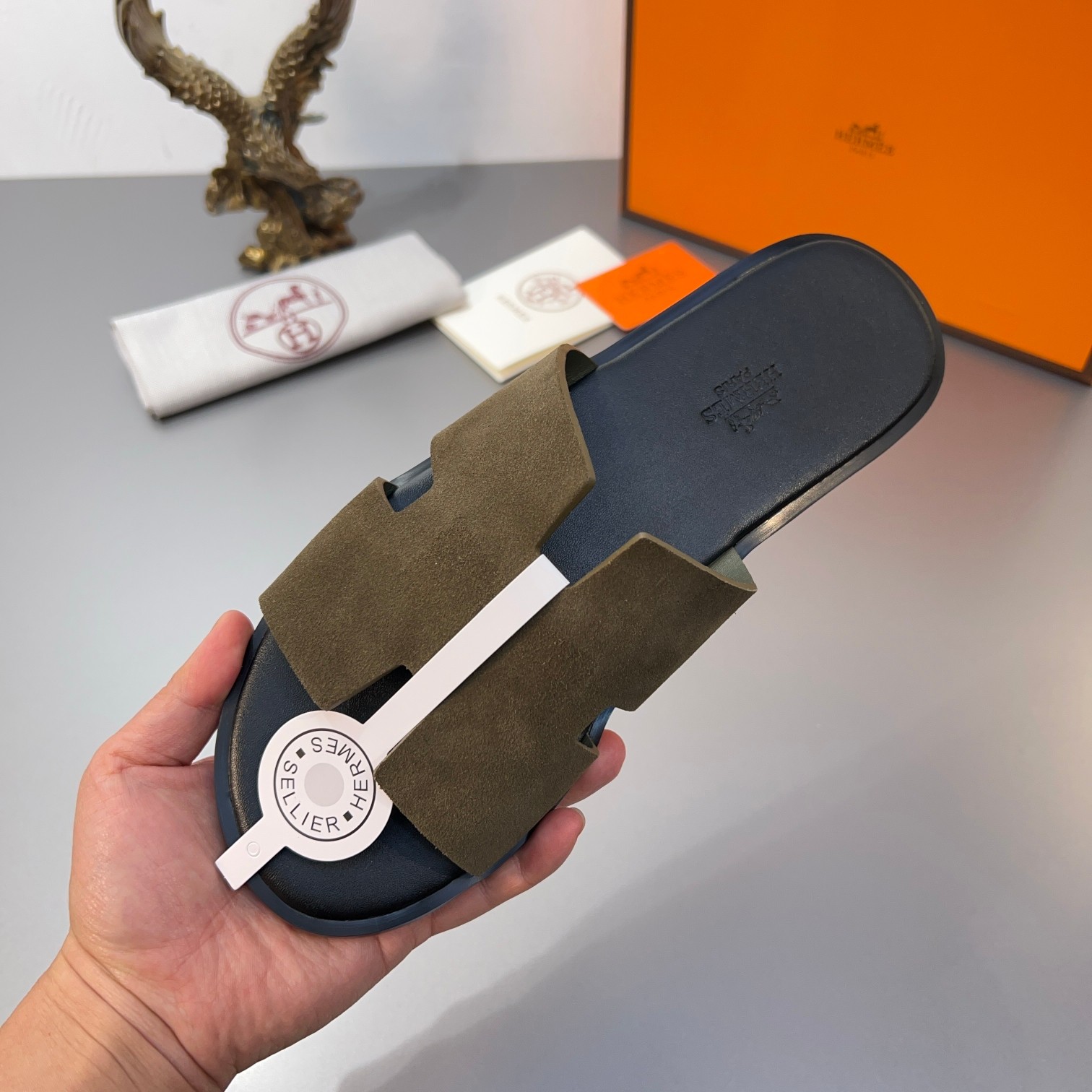 Precio de fábrica:110Hermes Hermes sitio web oficial última sincronización contador nuevo oran color